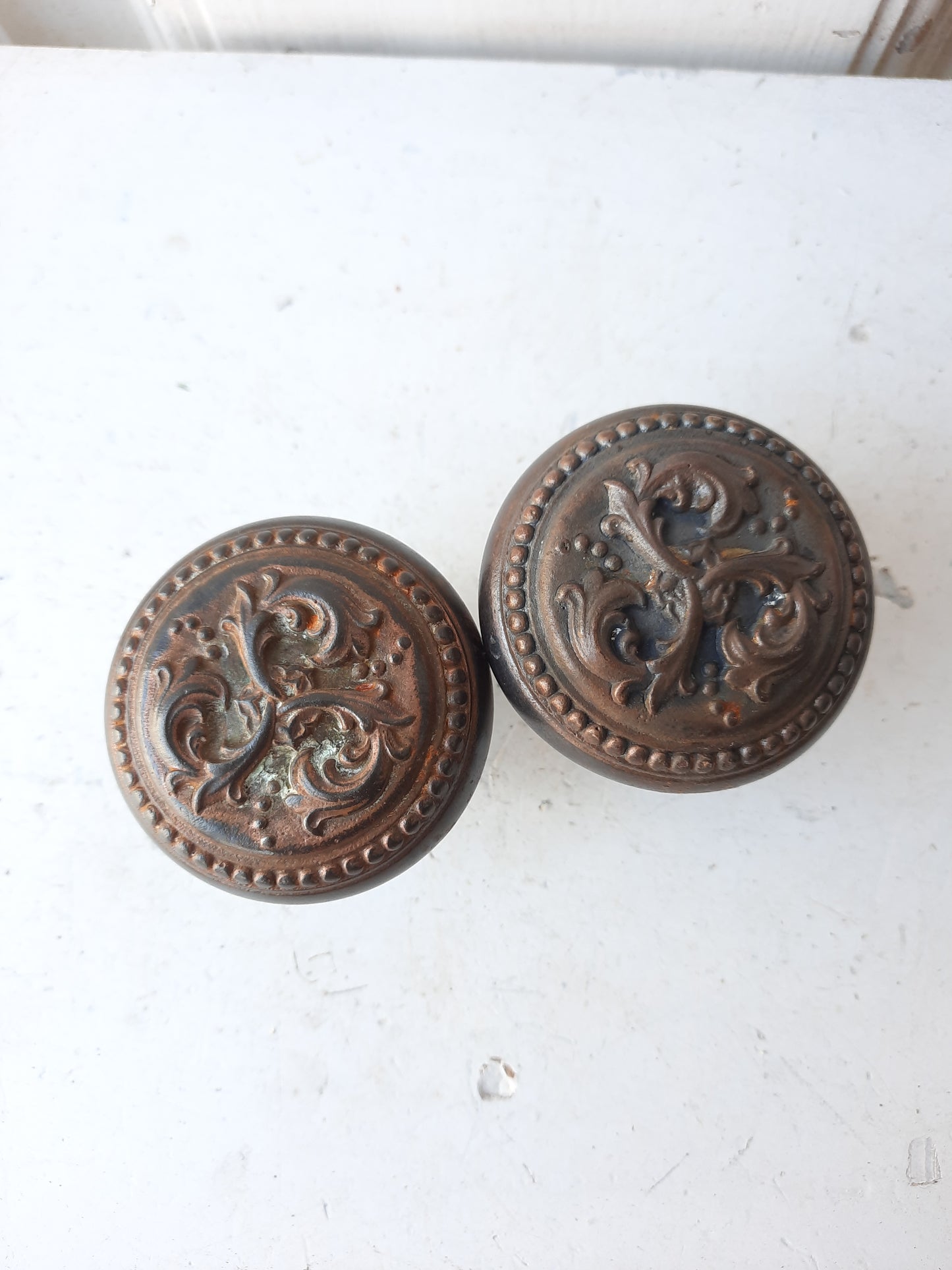 Pair of Cast Iron Harrington Doorknobs, Antique Leaf Design Door Knob Set