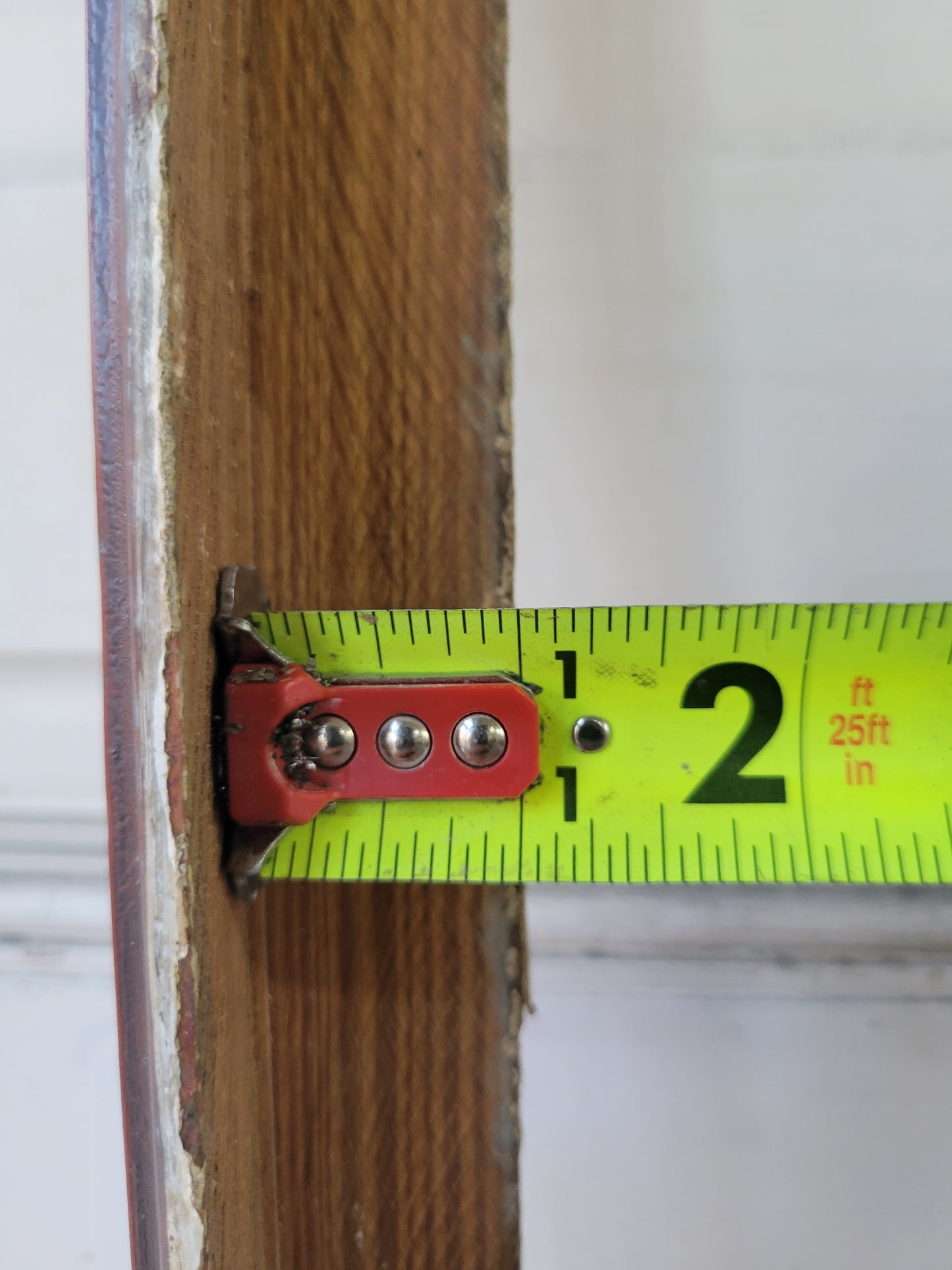 Antique Trim Corner Guard, Turned Wood Corner Trim Piece, #062101