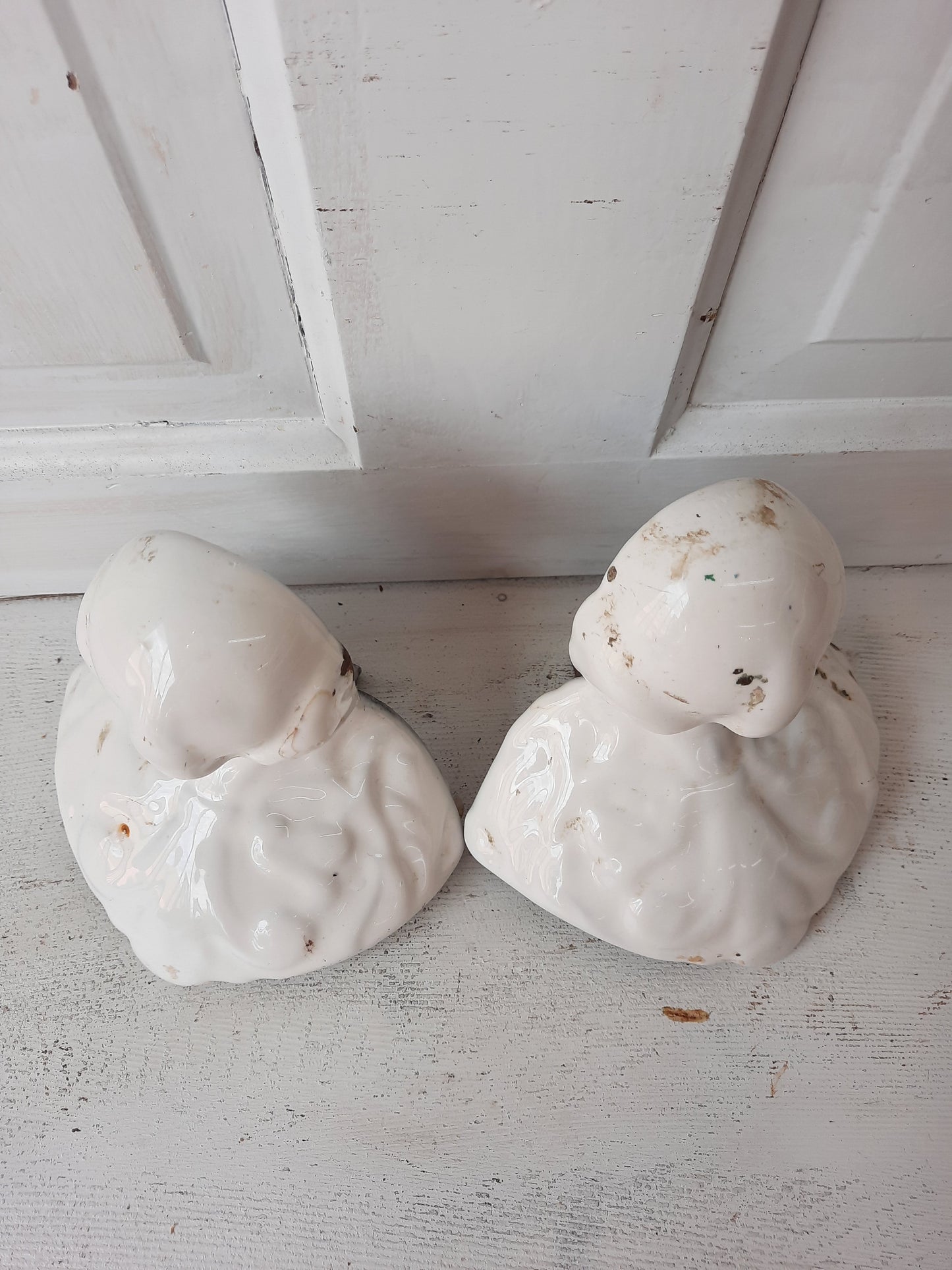 Victorian Era Cast Iron and Porcelain Ball and Claw Design Bathtub Feet #070104