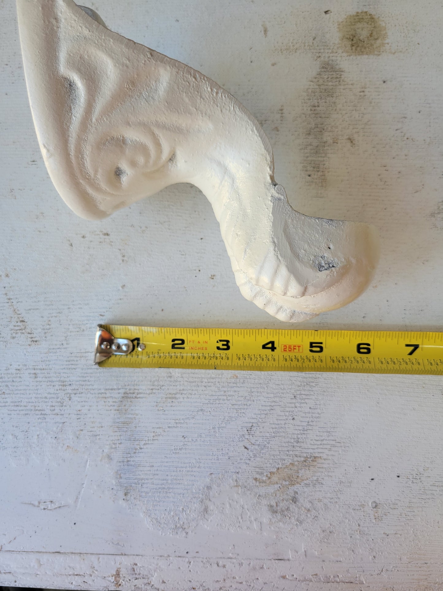 Antique Pair of Cast Iron Tub Eagle Claw, Ball and Claw Design Bathtub Feet #071402