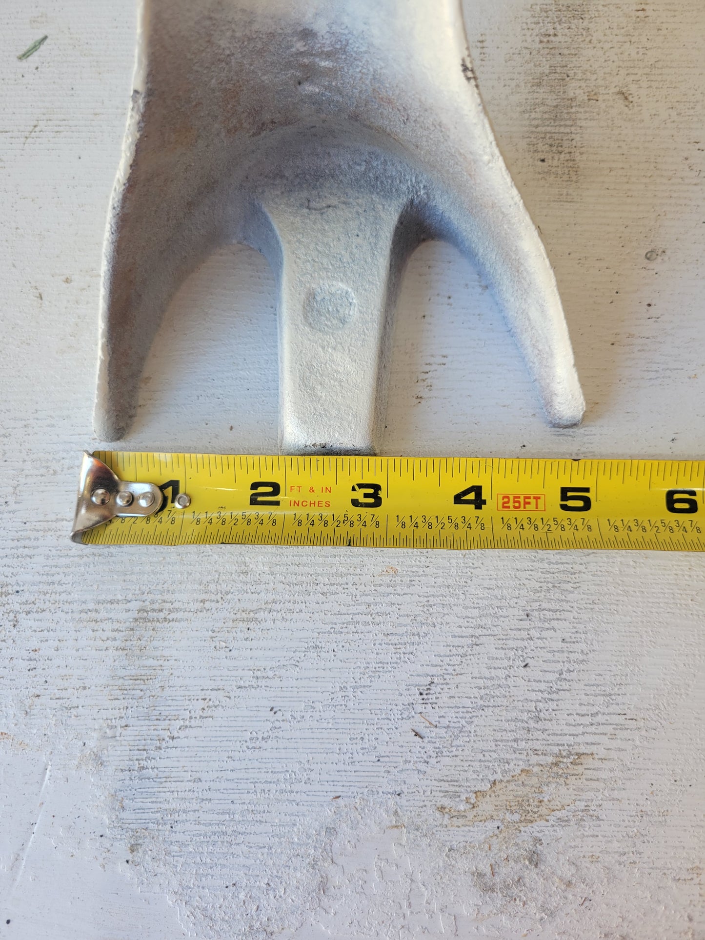 Antique Pair of Cast Iron Tub Eagle Claw, Ball and Claw Design Bathtub Feet #071402