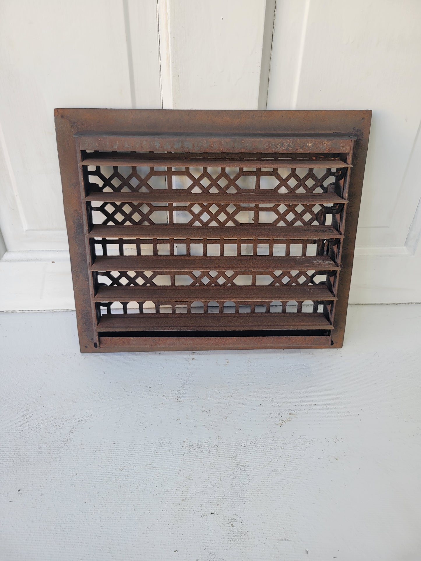 12 x 14 Antique Cast Iron Working Vent Cover, Floor Register Cover with Dampers #090406