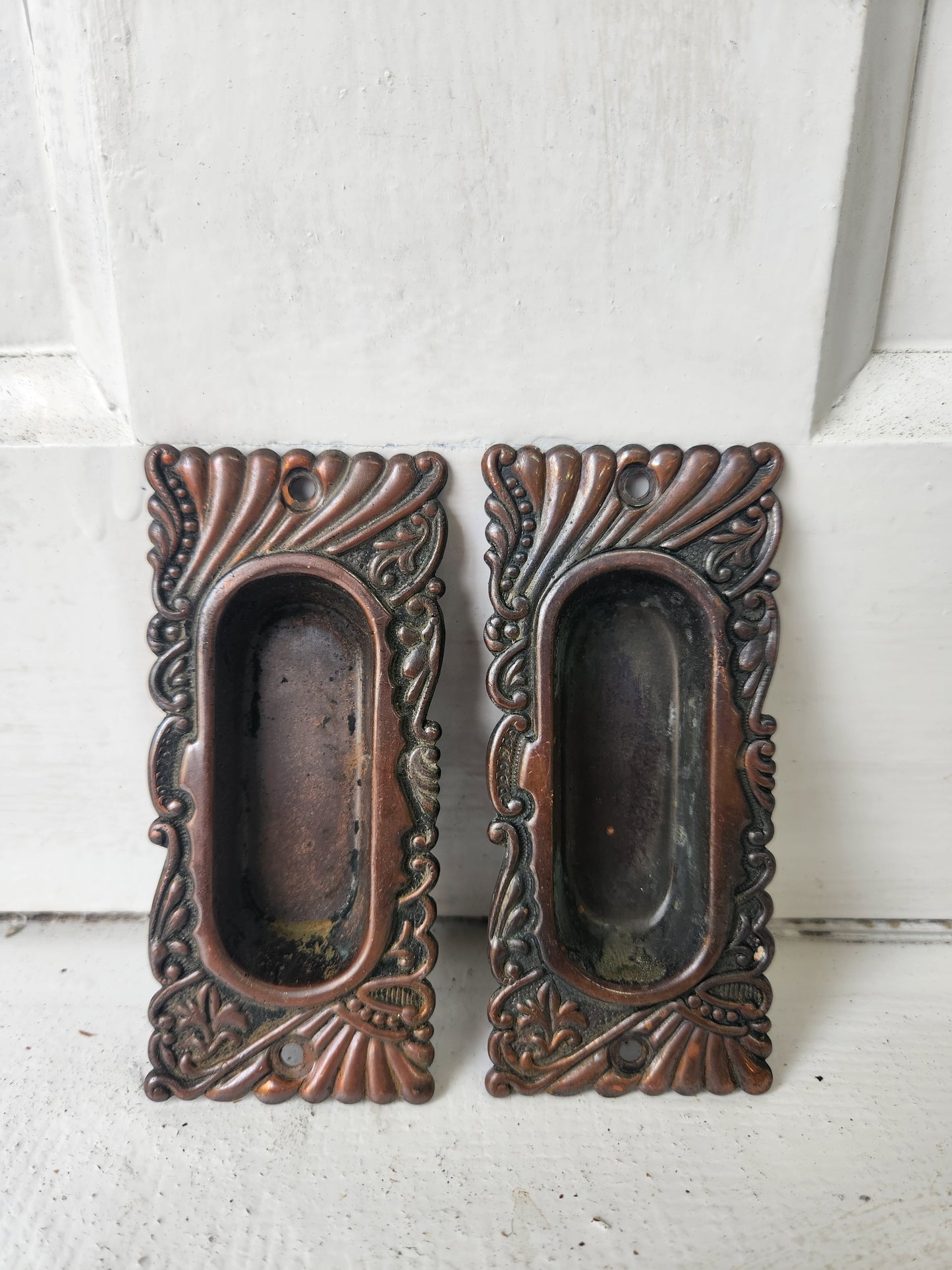 Pair of Roanoake Pattern Antique Bronze Window Handles, Ornate Victorian Window Hardware Sash Lifts, 091601