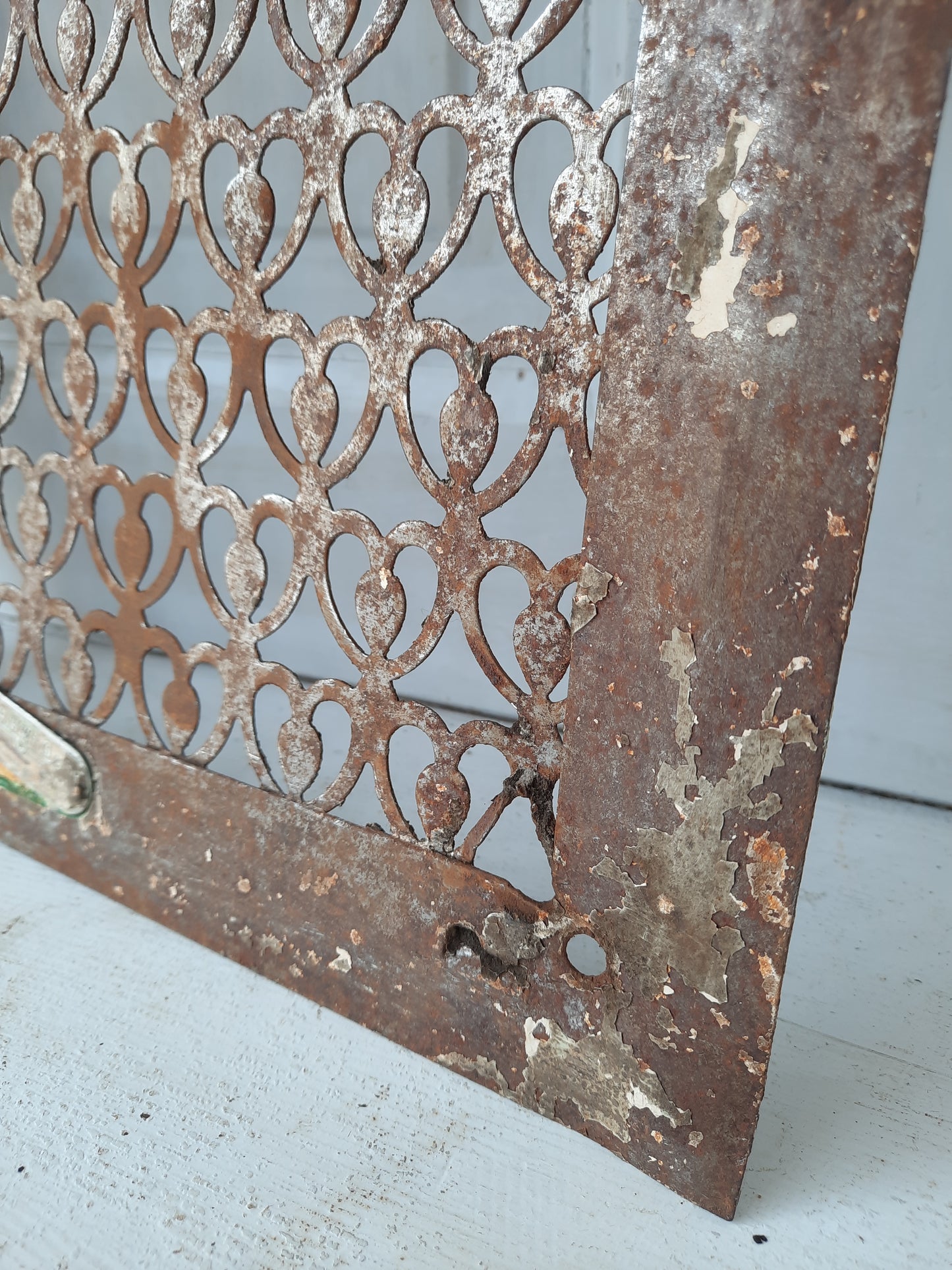 Vintage Rustic Stamped Metal Vent Cover Grate, Retro Metal Cut Out Grate 091904