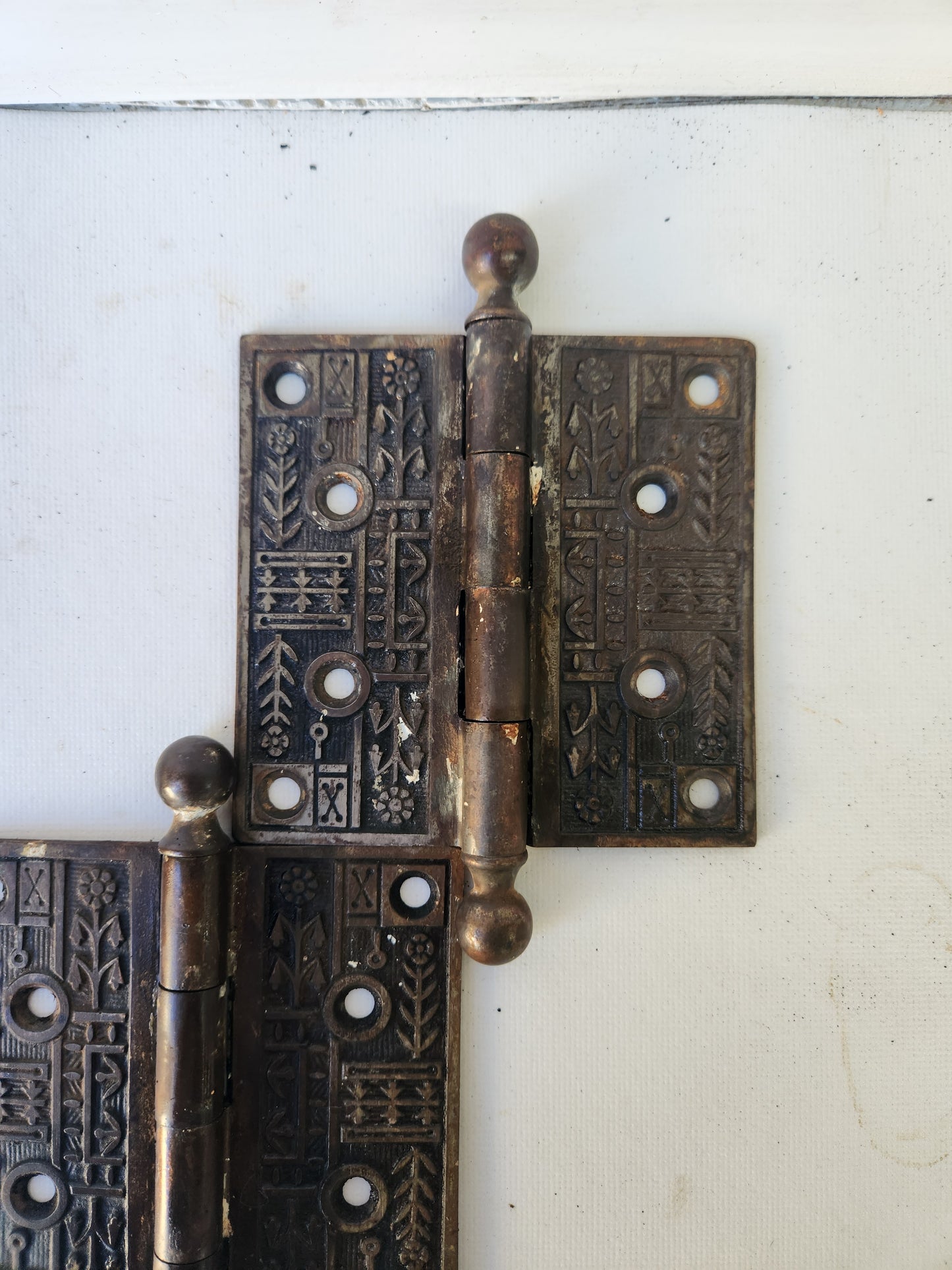 Set of Four 4" Victorian Iron Hinges, Fancy Antique Cast Iron Door Hinge 110907