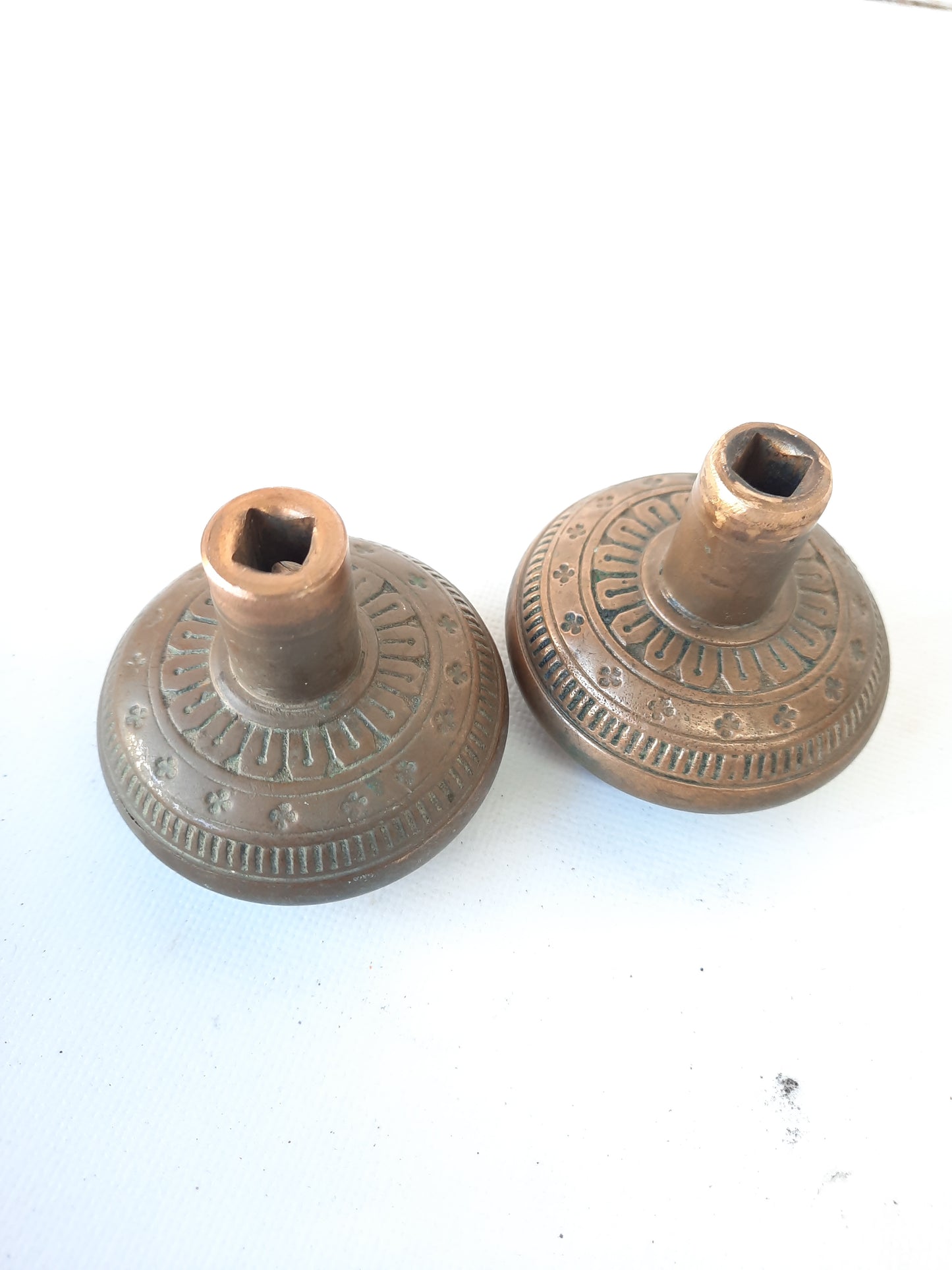 Antique Pair of Sunflower Door Knobs, Fancy Flower Design Bronze Door Knob 120703