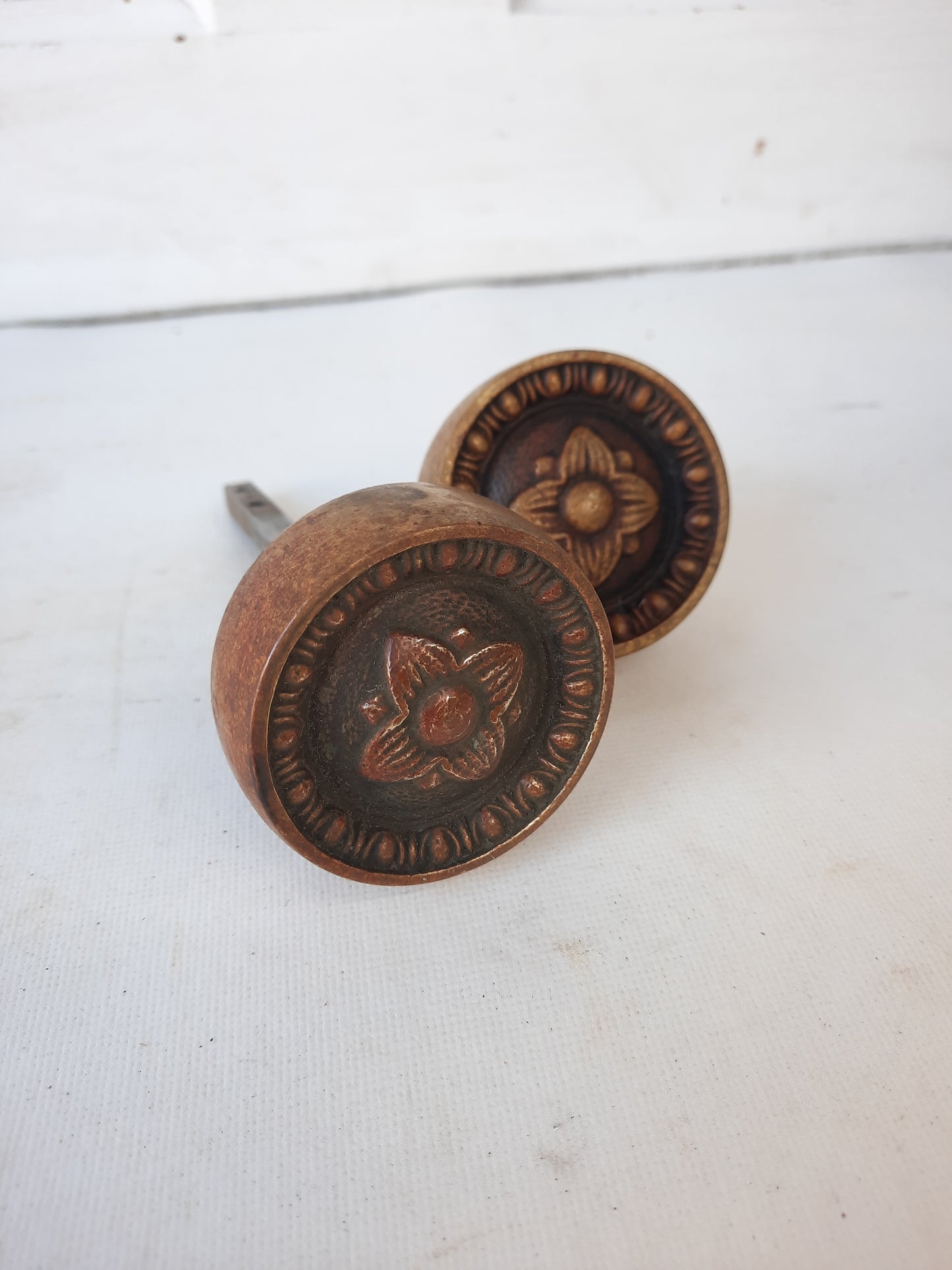 Pair Theseus Antique Doorknobs, Barrows Hardware, Antique Bronze Door Knob with Flower Design, Flower Pattern Knobs 010209