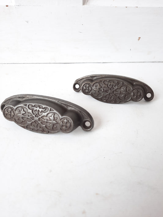 Pair Eastlake Handles Drawer Pulls, Vintage Cast Iron Drawer Handle 012314