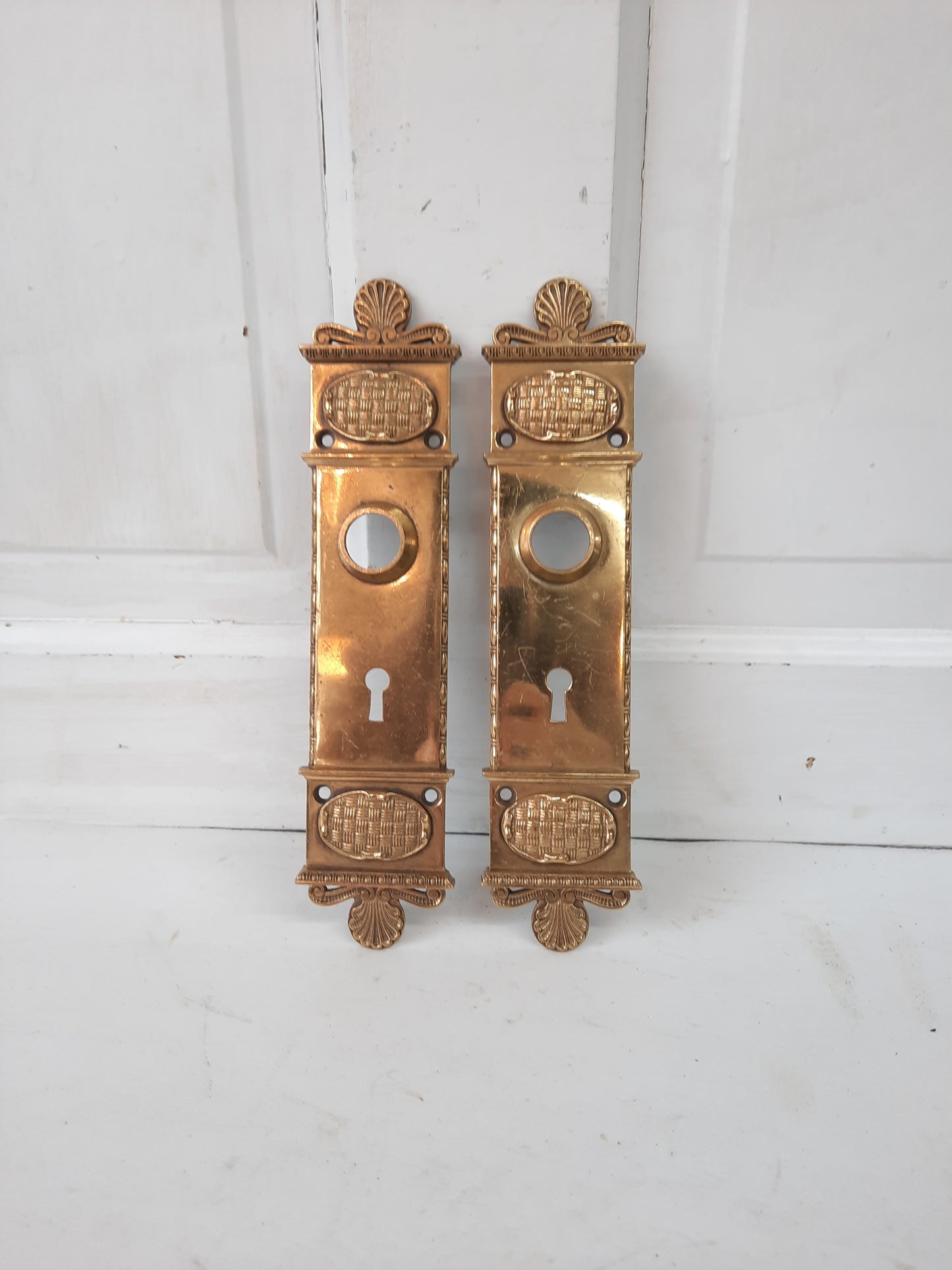 Pair Niles Chicago Large Bronze Door Plates, Antique Ornate Doorknob Backplates 013001