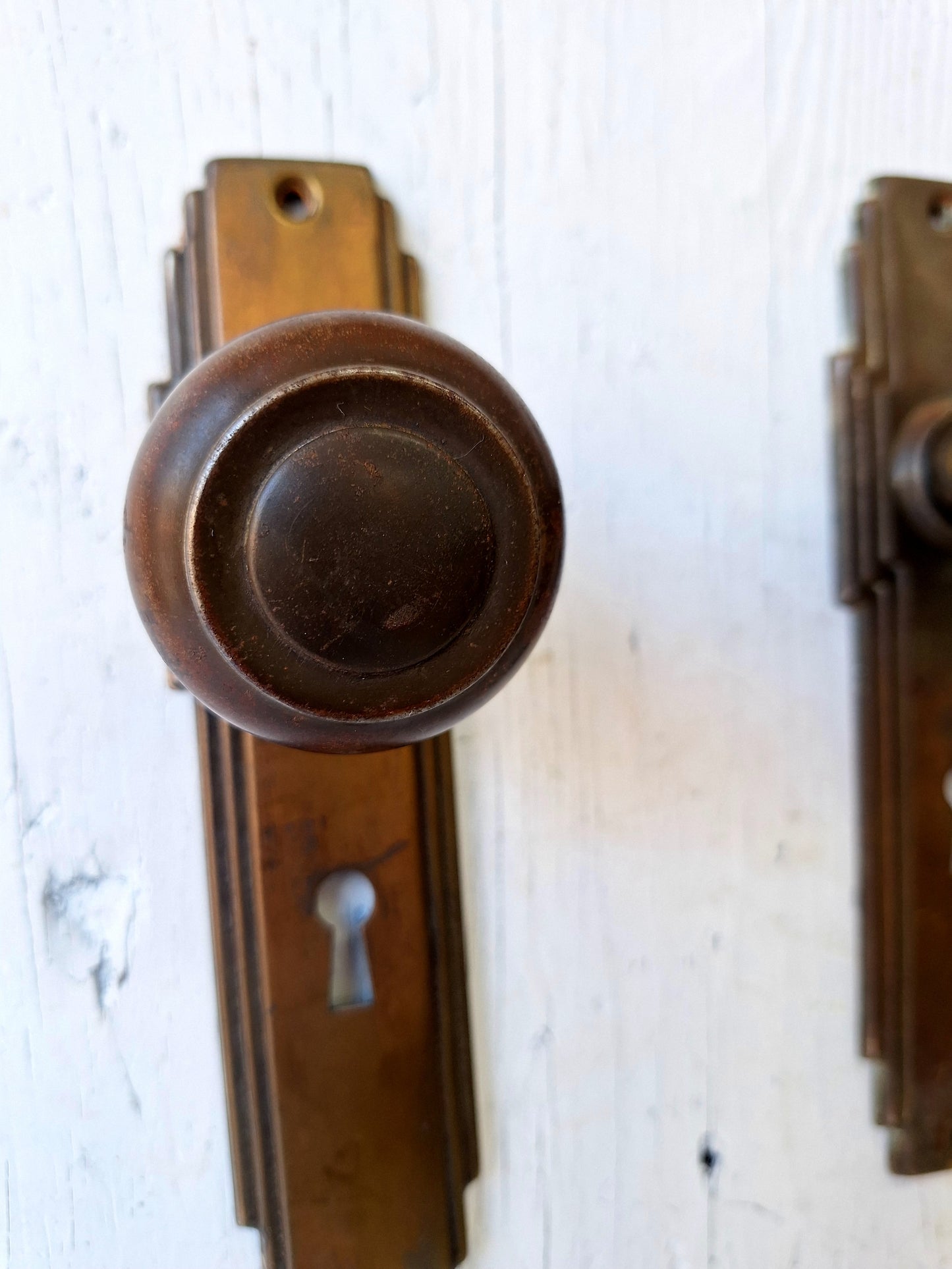 Art Deco Antique Backplates and Doorknobs, Art Deco Door Hardware 062604