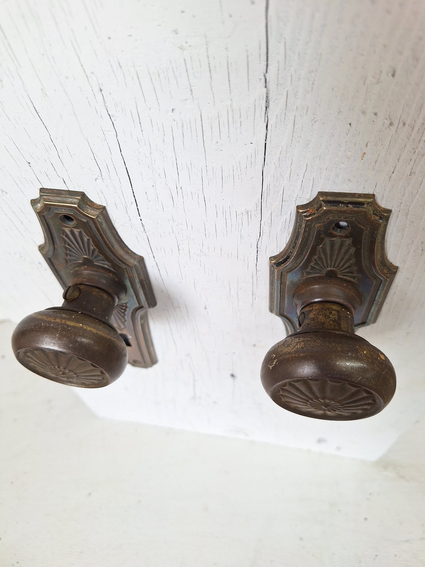 Brass Plated Art Deco Antique Backplates and Doorknobs, Art Deco Door Hardware 071601