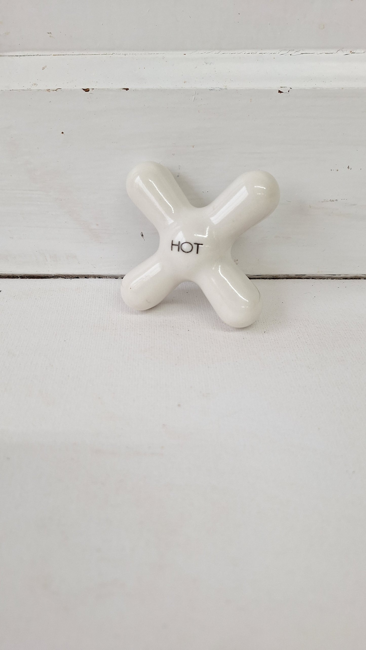 Hot Porcleain Cross Handle Antique Porcelain Sink or Bathroom Handle, Sink Faucet Handle, Porcelain White Cross Knobs 1114620