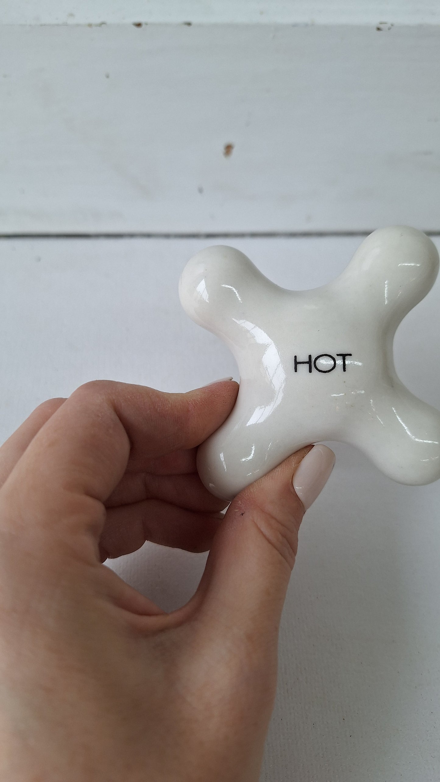 Hot Porcleain Cross Handle Antique Porcelain Sink or Bathroom Handle, Sink Faucet Handle, Porcelain White Cross Knobs 111602