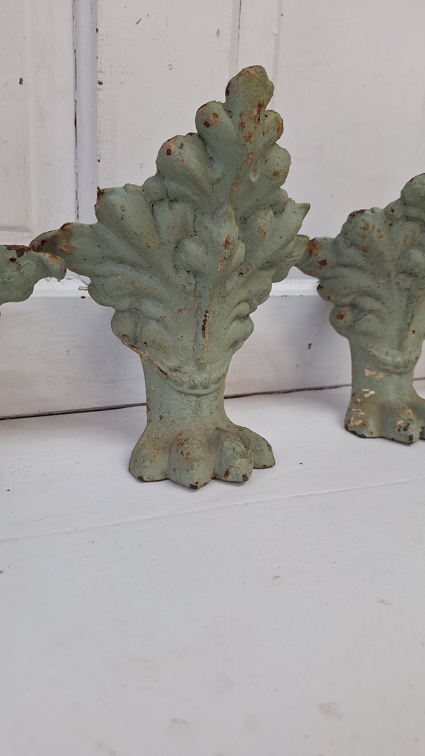 Four Ornate Antique Bathtub Feet, Old Tub Feet, Clawfoot Tub Feet, Claw Feet, Claw Foot Tub, Claw Foot Feet 122902