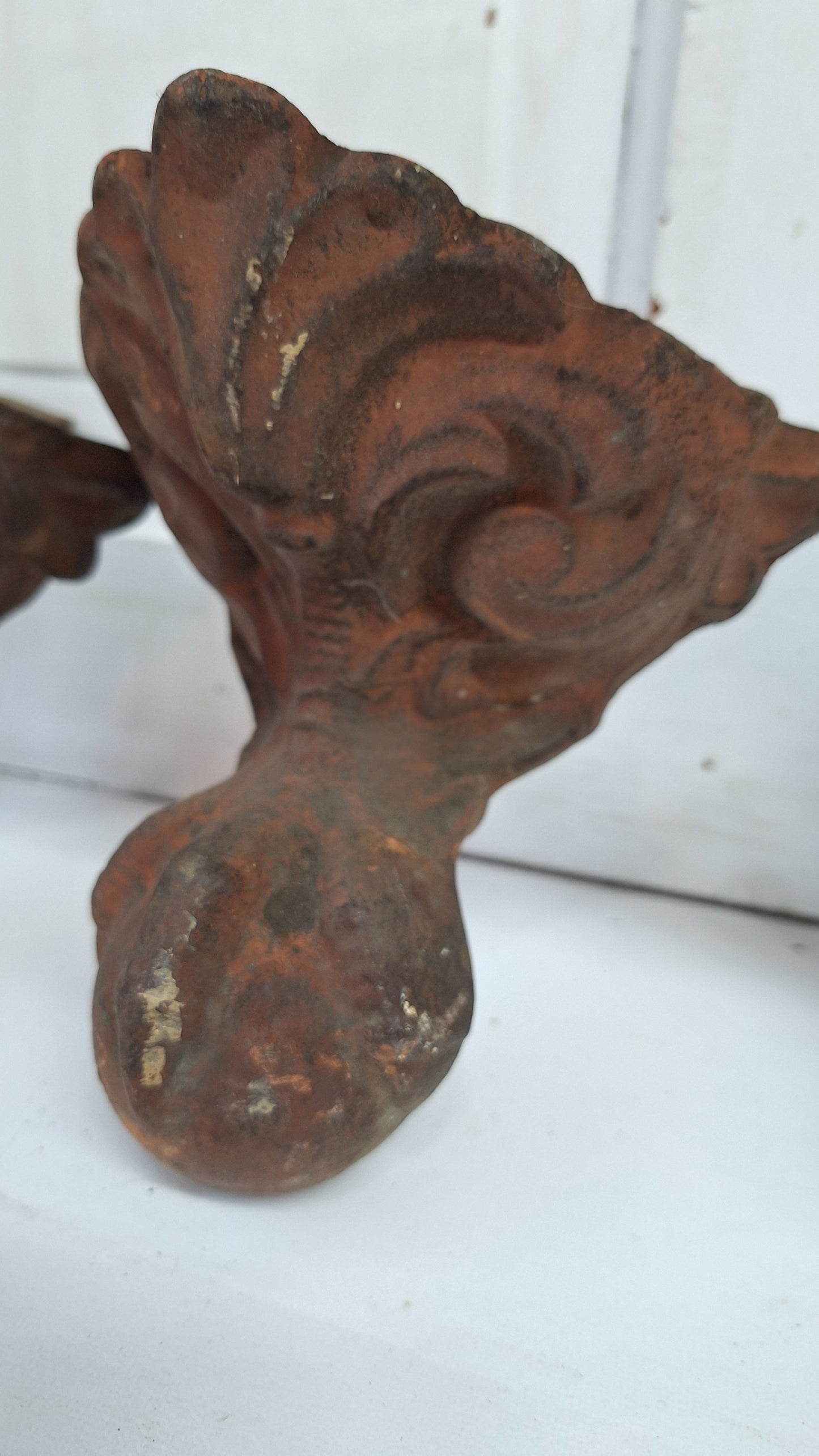 Four Antique Bathtub Feet, Old Tub Feet, Clawfoot Tub Feet, Claw Feet, Ball and Claw Feet, Claw Foot Tub, Claw Foot Feet 122903