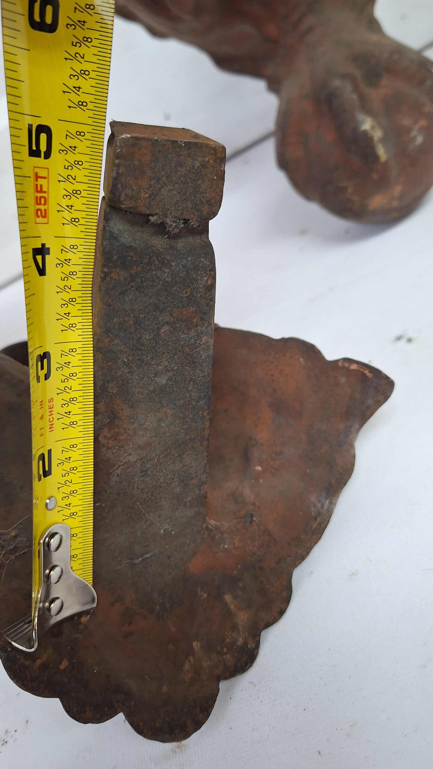 Four Antique Bathtub Feet, Old Tub Feet, Clawfoot Tub Feet, Claw Feet, Ball and Claw Feet, Claw Foot Tub, Claw Foot Feet 122903