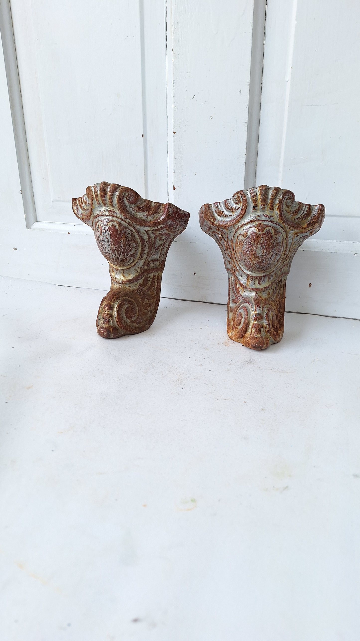 Antique Painted Cast Iron Tub Feet, Pair of Ball and Claw Tub Feet, Bathtub 022601