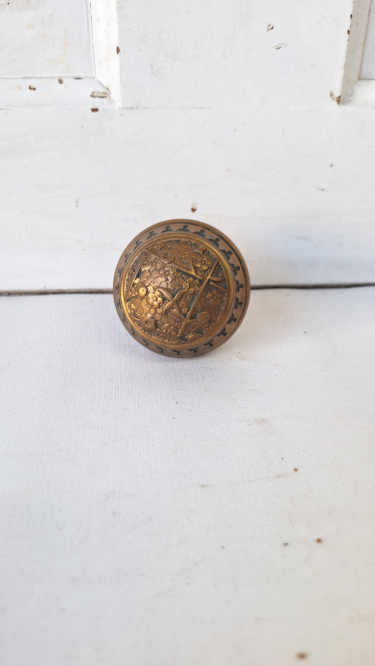 Ekado Bronze Victorian Doorknob by Sargent, Ornate Pattern Victorian Door Knob 022709