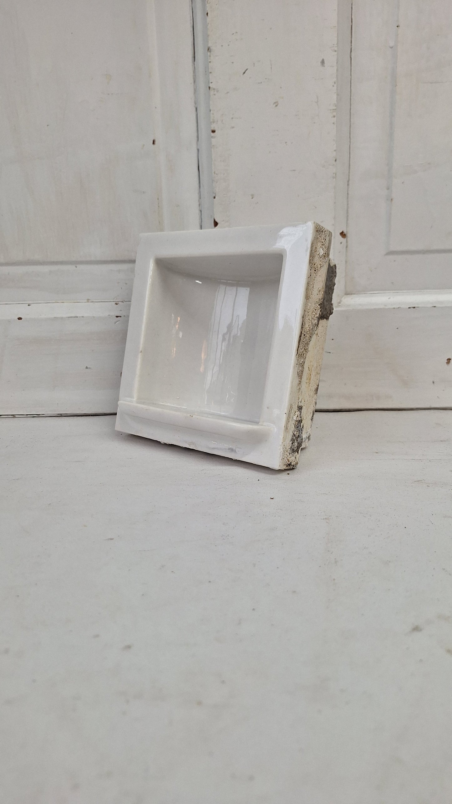 Built In Vintage Soap Holder, Tile Around Shower Soap Dish, Vintage Shower Soap Dish 030401