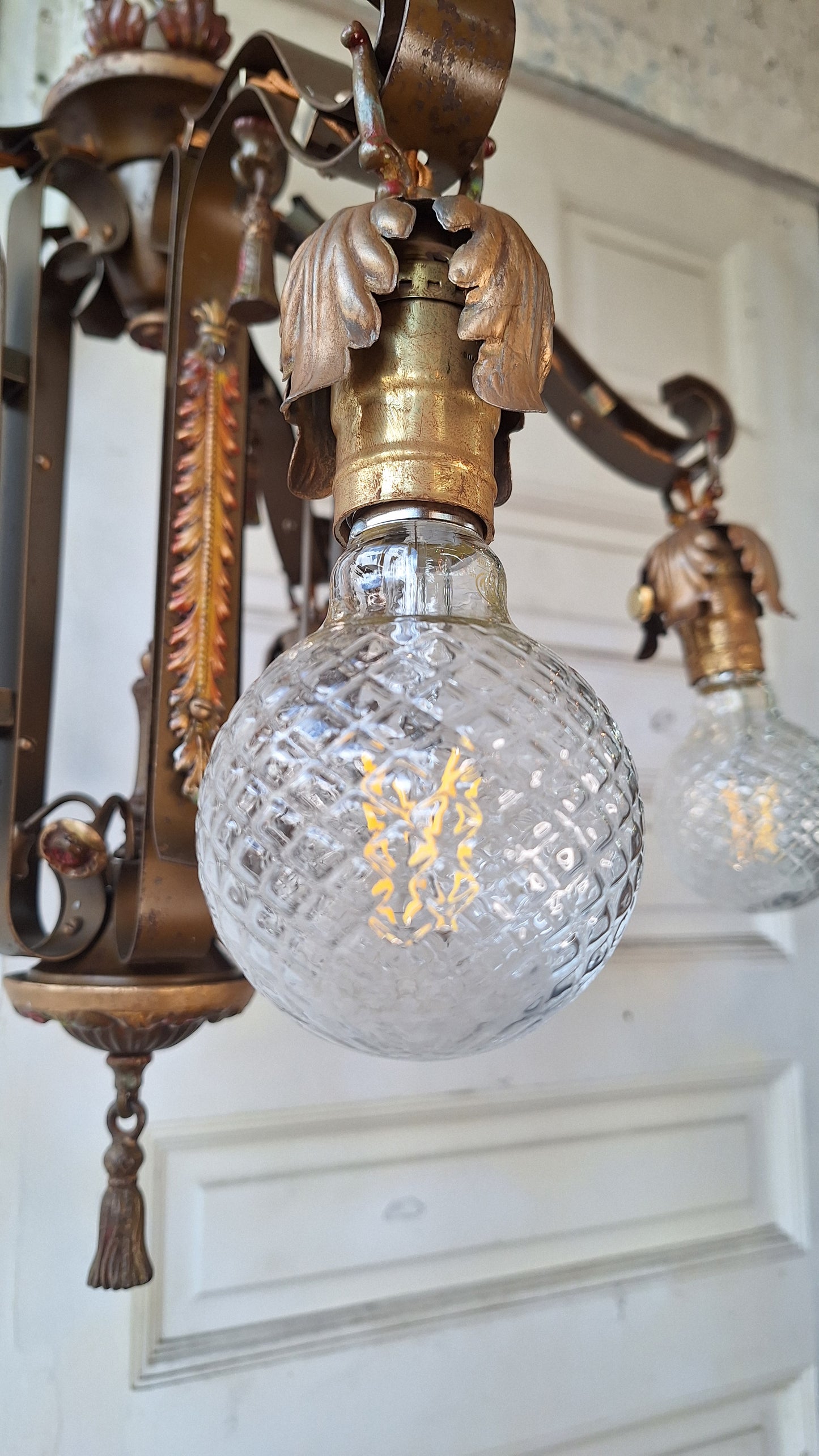 1930s Antique Polychrome Bare Bulb Chandelier with Painted Flower Detailing, Antique Gold Chandelier Red Accents, 032601