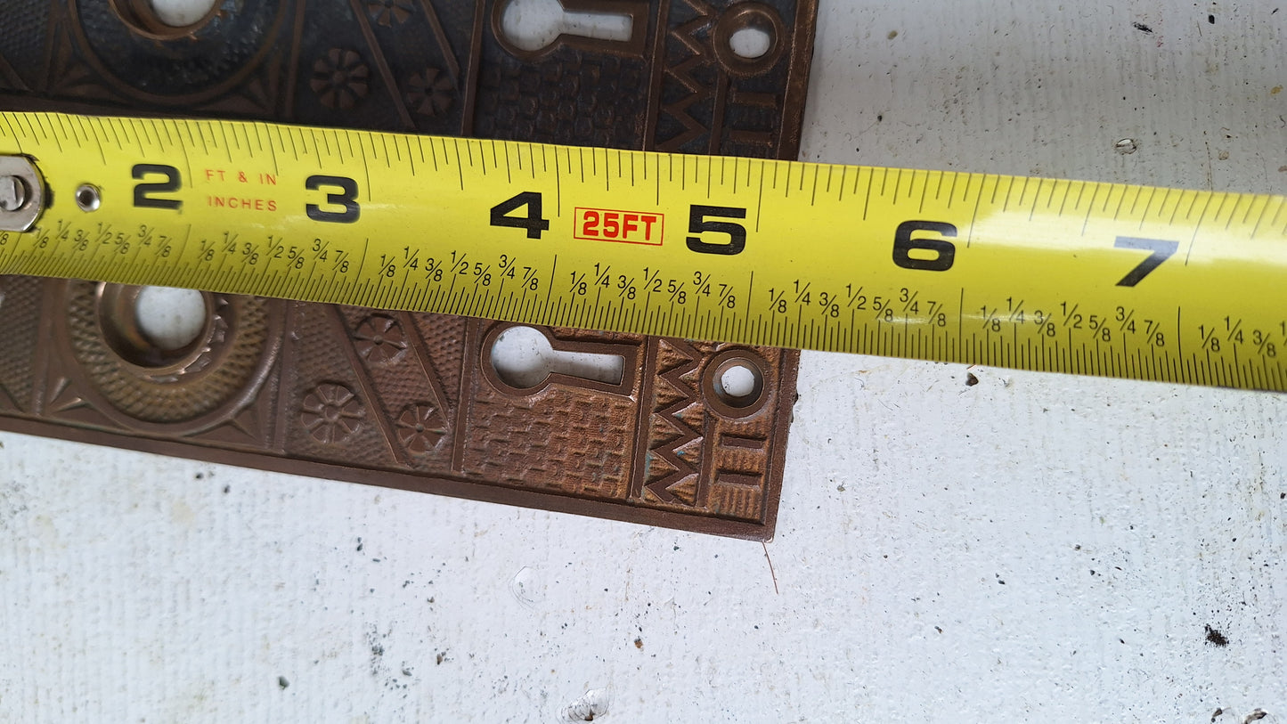 Set of FC Linde Antique Doorknob Back Plates and Doorknobs, F.C. Linde Bronze Door Knobs and Escutcheons, Antique Door Plate Hardware 040306