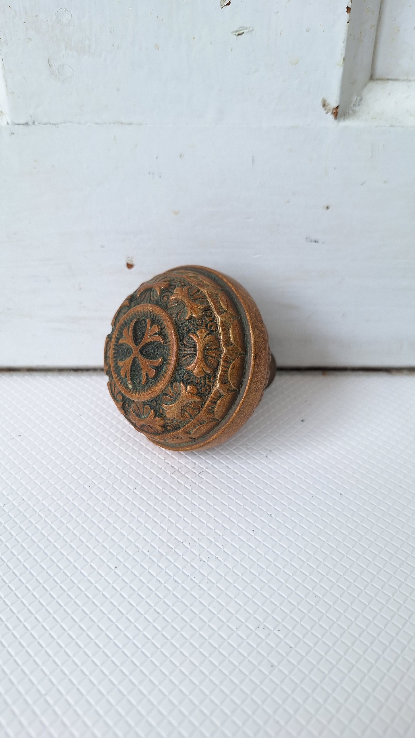 Cross Pattern Bronze Doorknob, Antique 1800s Bronze Door Knob, Eastlake Design Door Hardware 040508