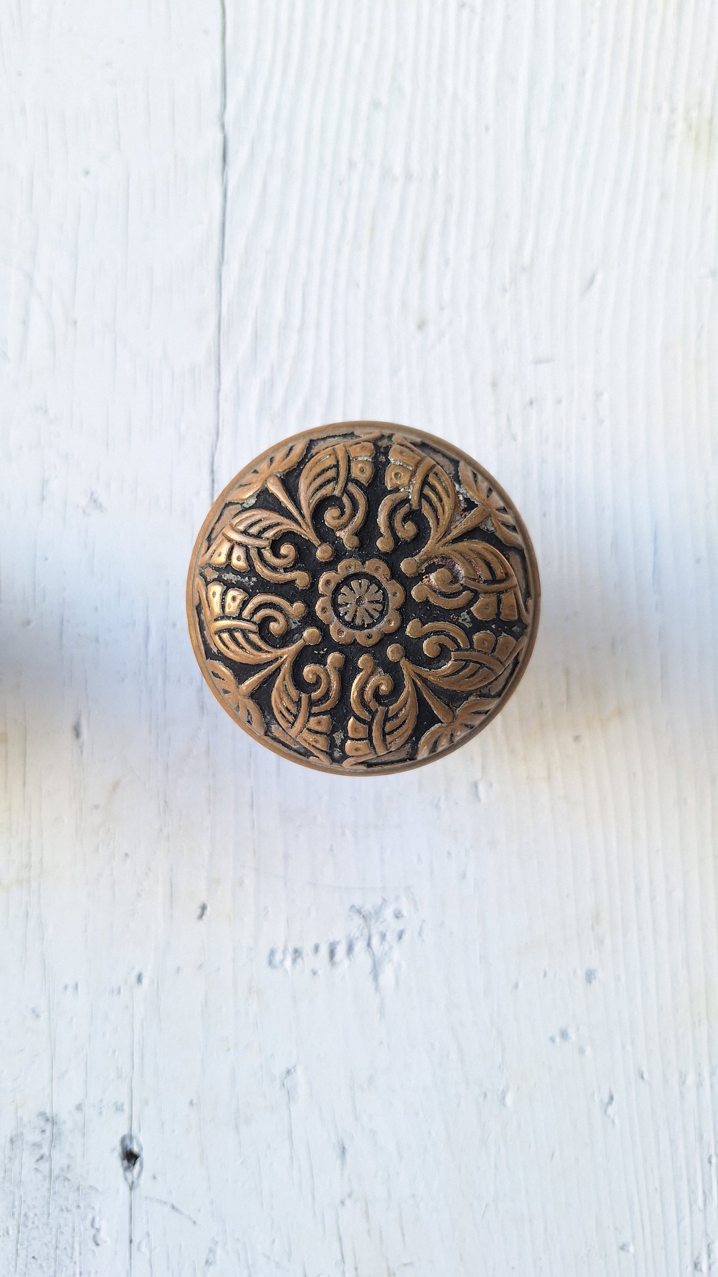Antique Butterfly Doorknobs and Rosettes by Branford Hardware 1880, Victorian Butterfly Door Knobs 040801