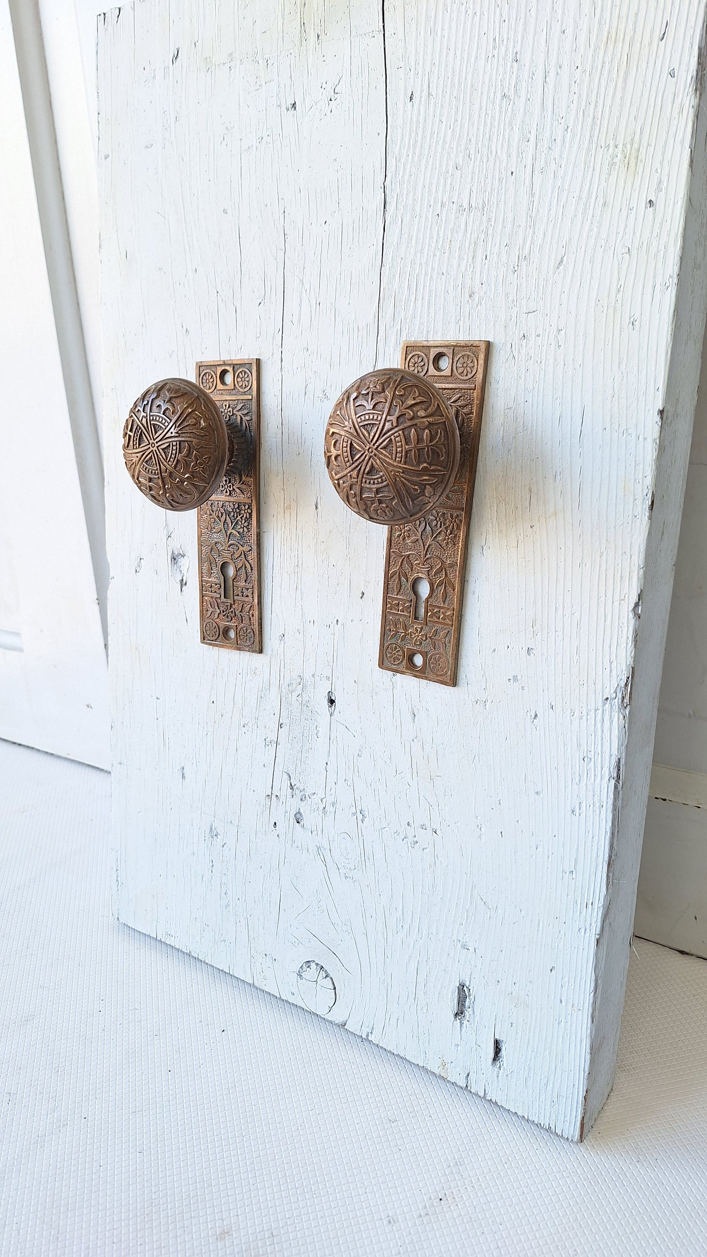 Lockwood Bronze Doorknobs and Backplates Eastlake Design, Complete Set Victorian Hardware 040809