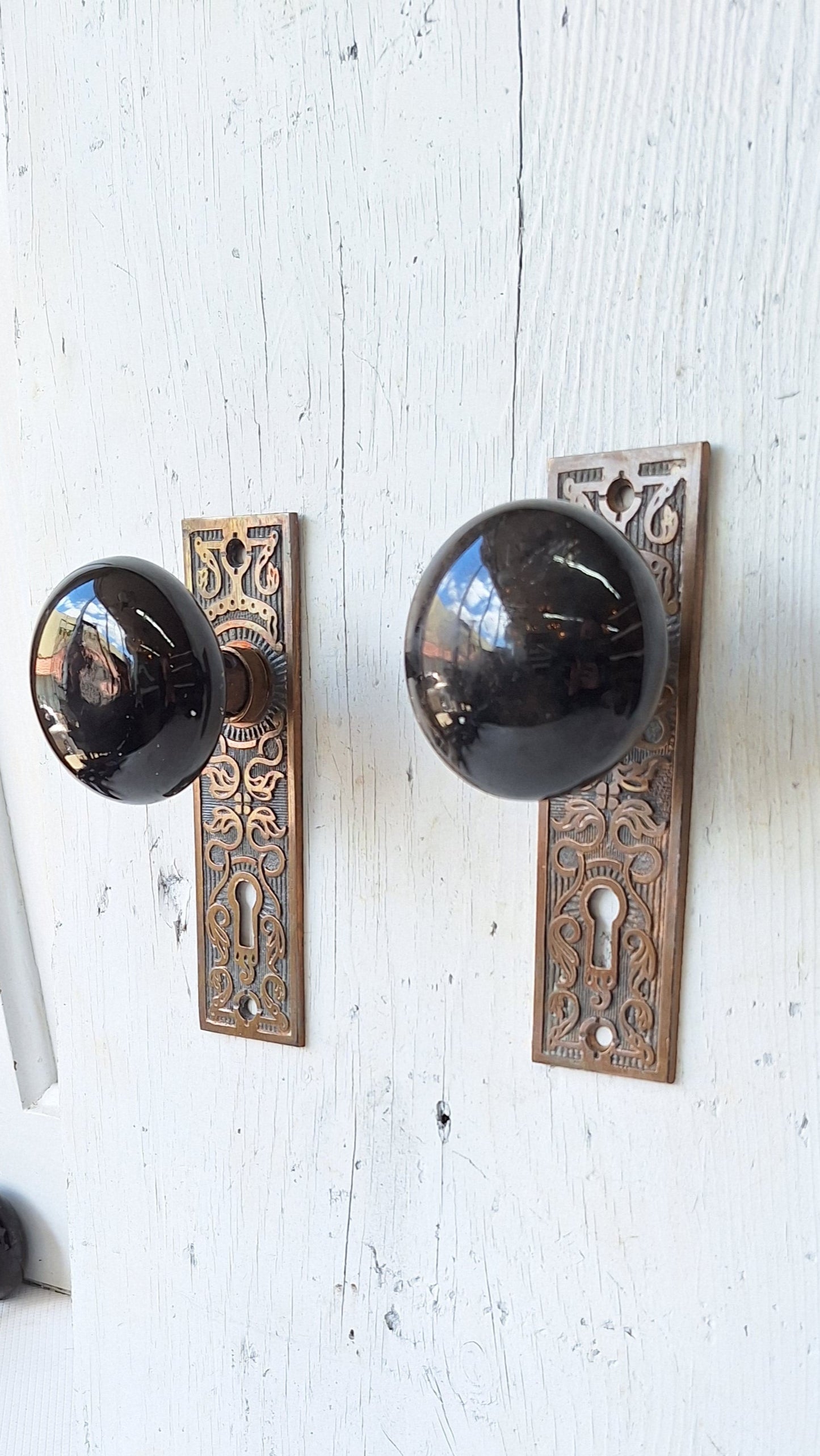 Black Porcelain Knob & Bronze Plate, Ceramic Doorknobs and Backplates Eastlake Design, Complete Victorian Door Hardware Set 041502