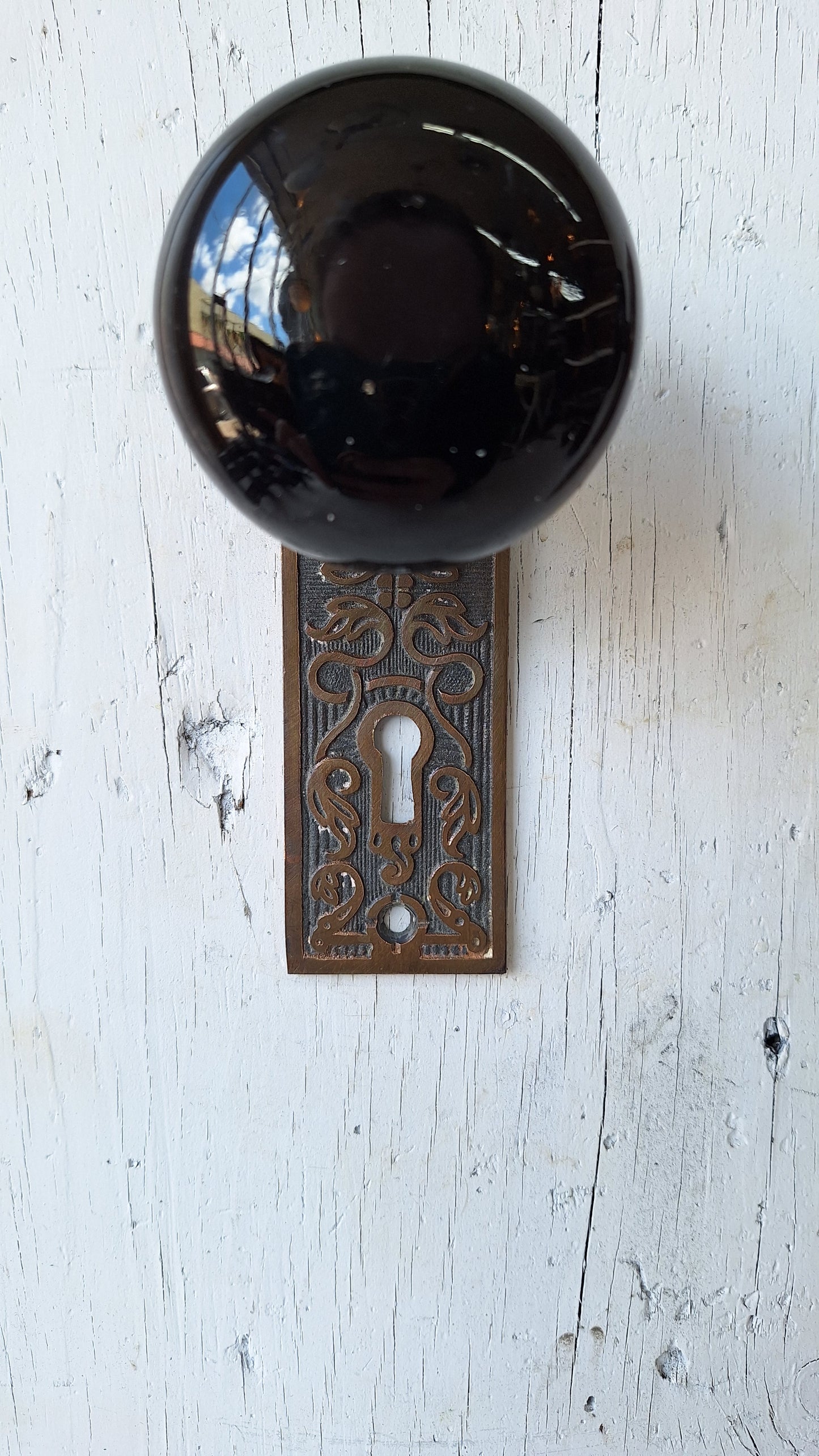 Black Porcelain Knob & Bronze Plate, Ceramic Doorknobs and Backplates Eastlake Design, Complete Victorian Door Hardware Set 041502
