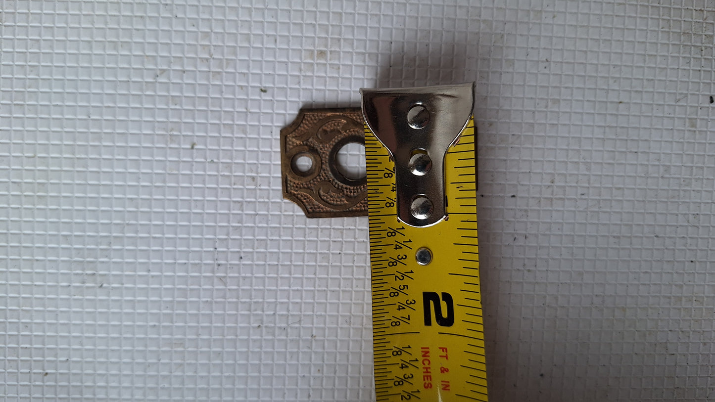 One Victorian Escutcheon, Bronze Key Hole Cover Plate, Fancy Scroll Design 041805
