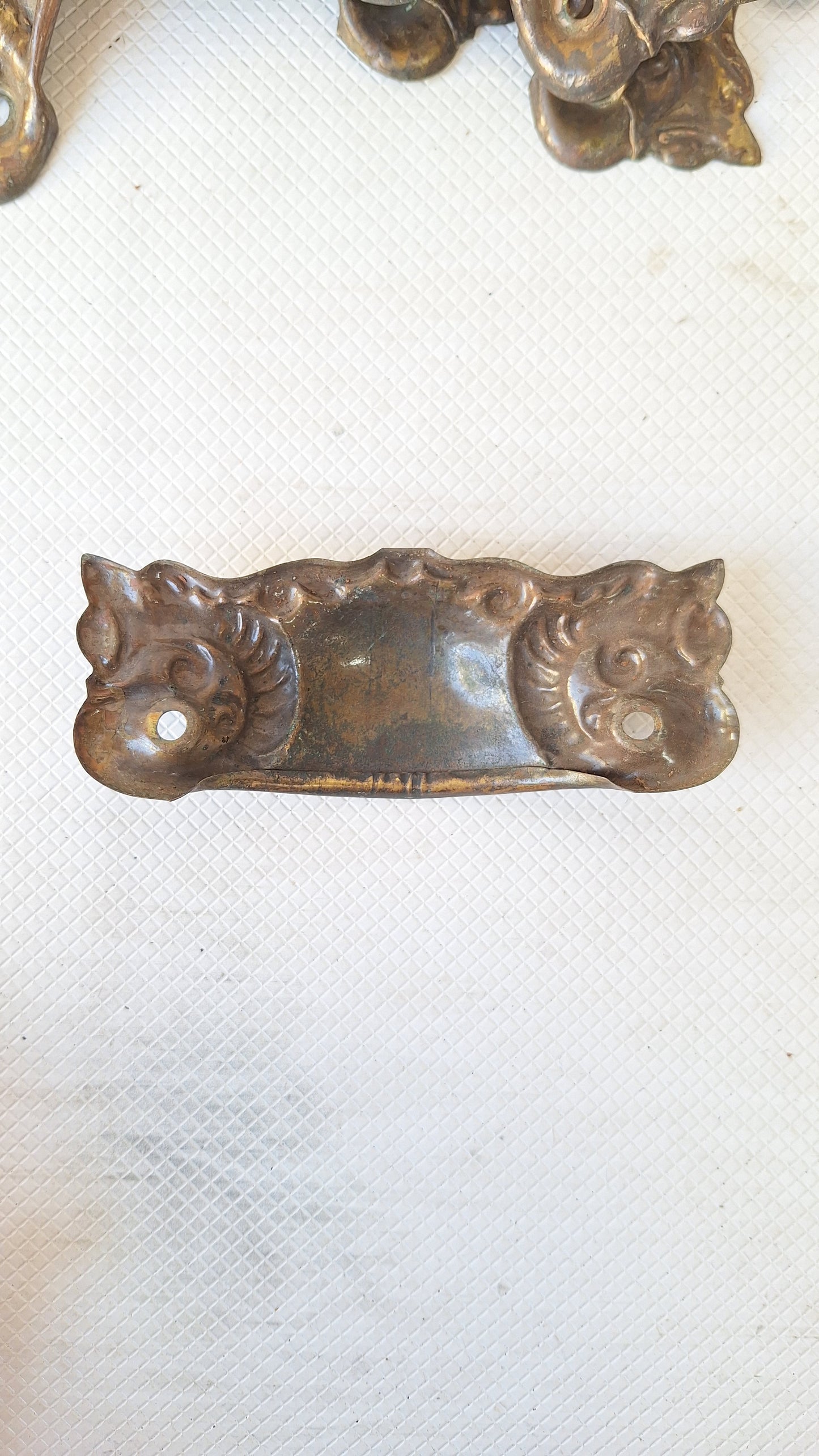 Eight Sea Creature Stamped Bronze Antique Drawer Pulls, Antique Floral Design Pull, Stamped Brass Handle Antique Victorian Hardware 042401