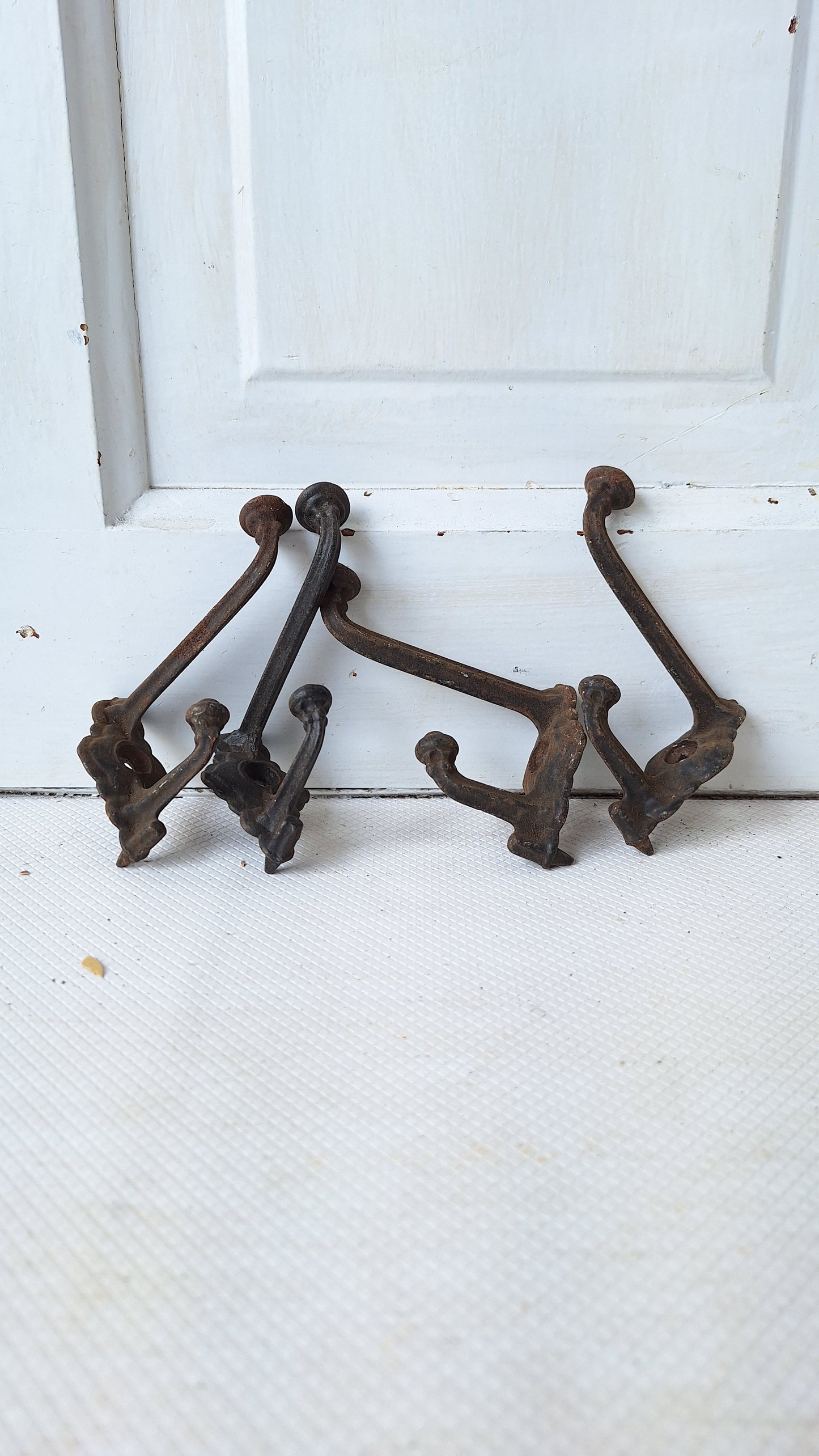 Large Antique Hook for Wall, Large Wall Hook, Cast Iron Coat Closet Hook 042412