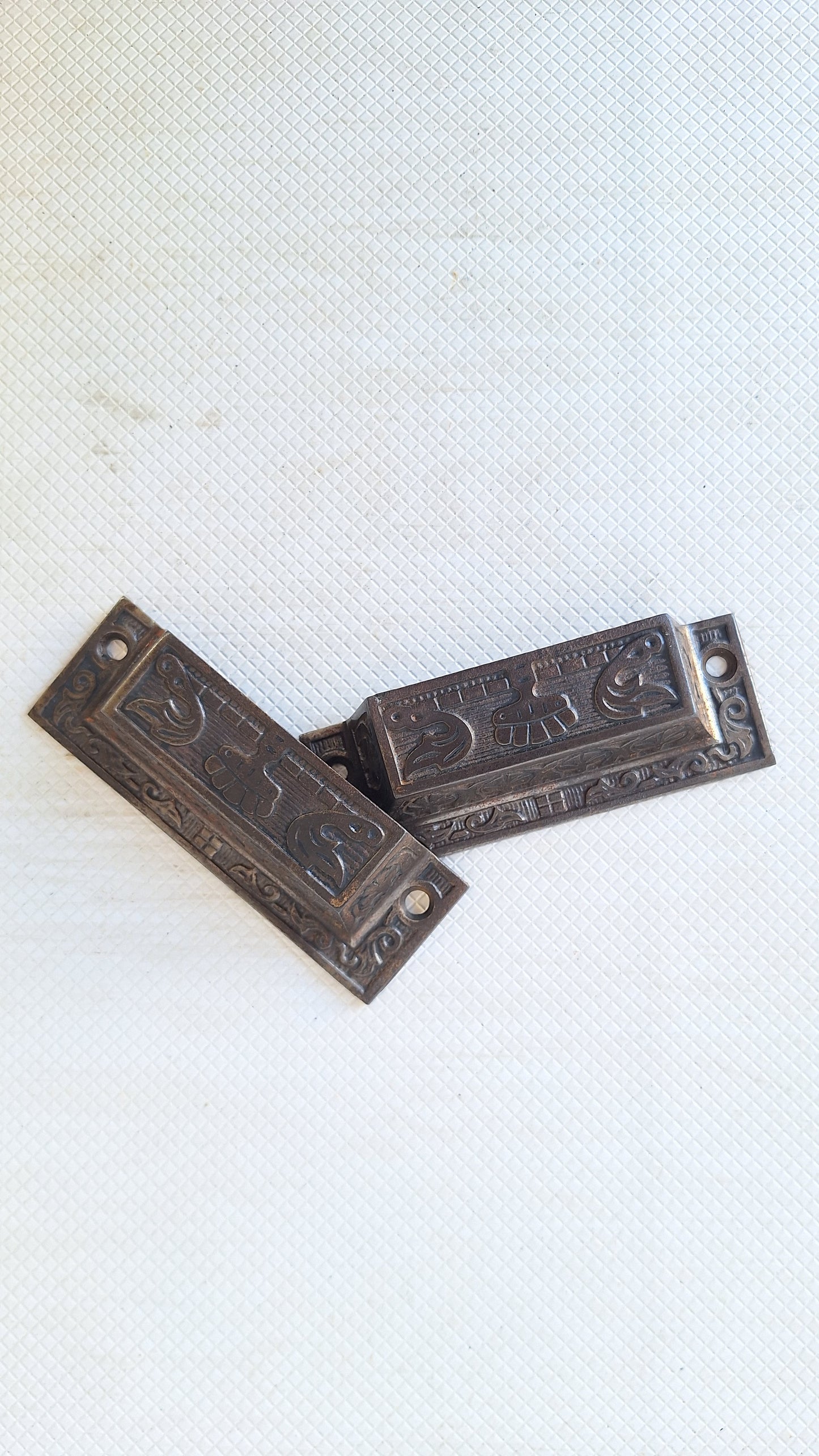 Small Eastlake Iron Pulls with Flower Detail, Antique Floral Design Pull, Cast Iron Handle Antique Victorian Hardware 050805