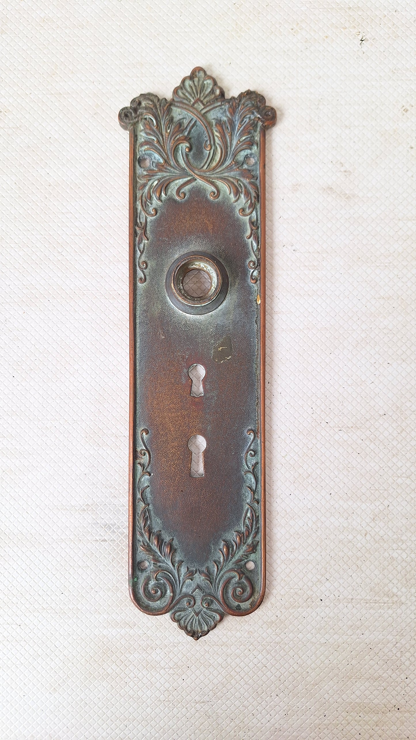 Large Lorraine Pattern Backplate with Two Keyhole, Ornate Entry Size Door Plate, Bronze Hardware, Door Backplate Architecture Salvage 052903