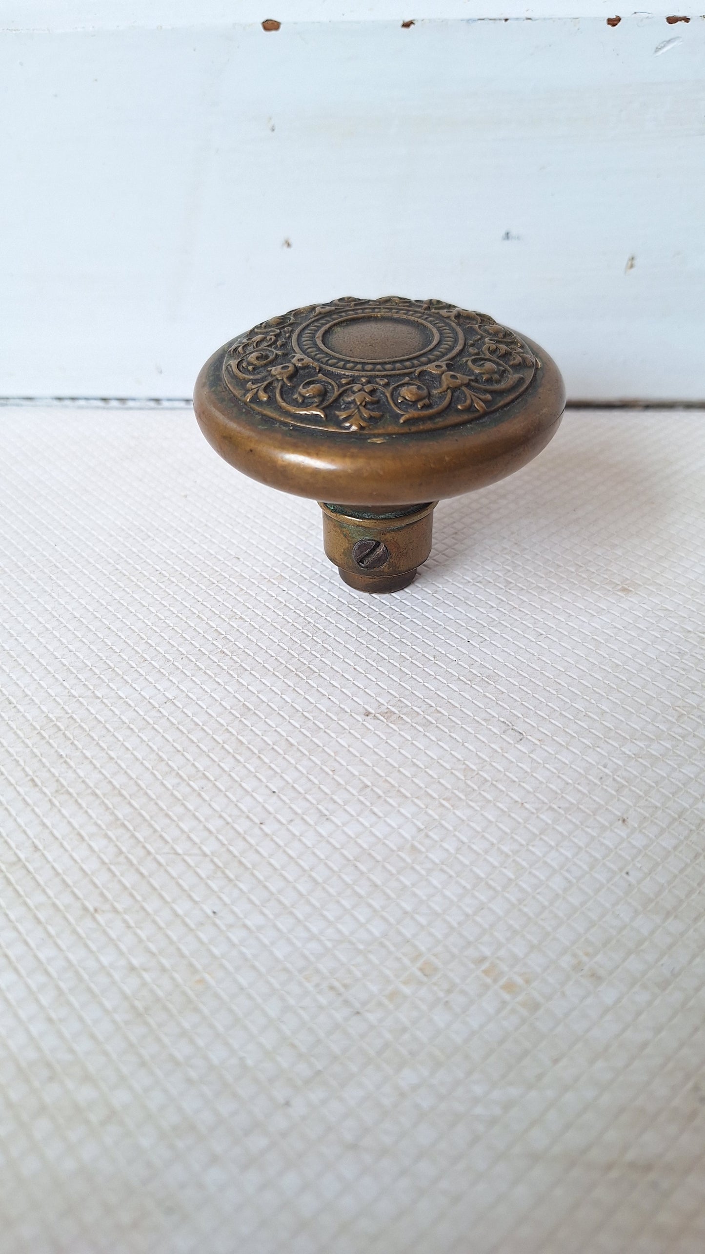 Large Ornate Bronze Doorknob, Victorian Era Large Bronze Door Knob, Antique Bronze Door Handle Threaded Spindle 053101