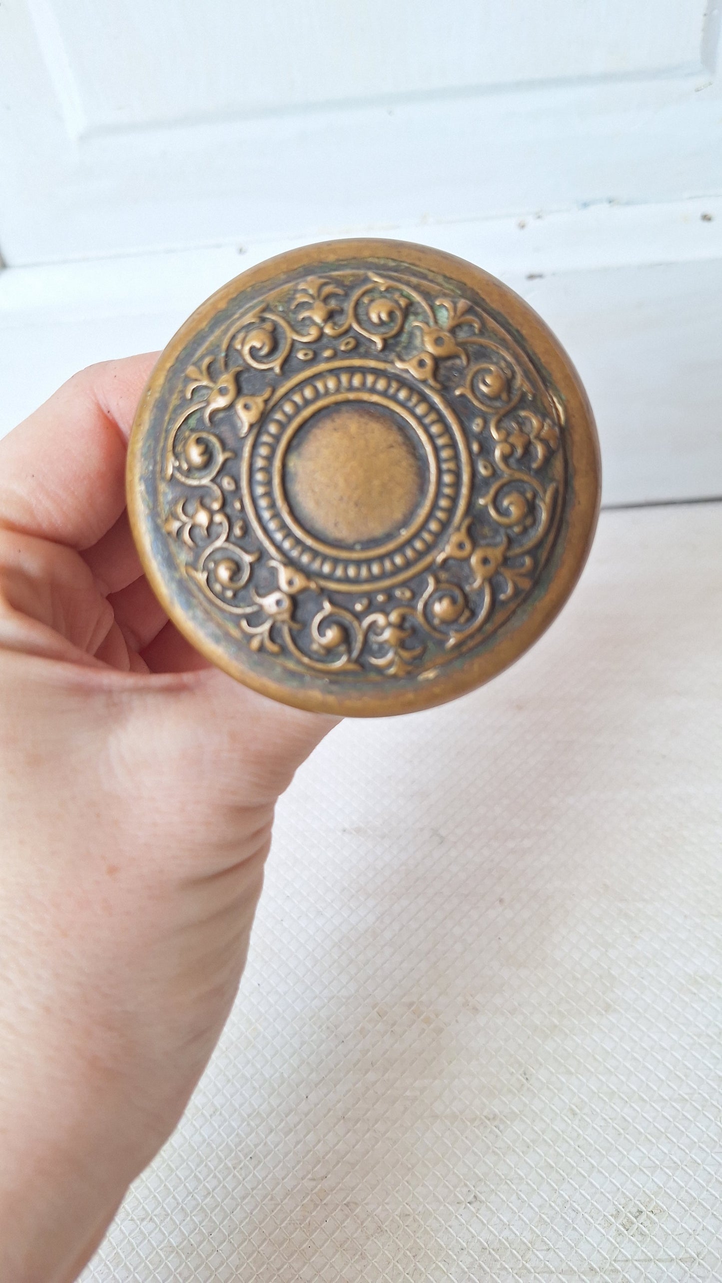 Large Ornate Bronze Doorknob, Victorian Era Large Bronze Door Knob, Antique Bronze Door Handle Threaded Spindle 053101