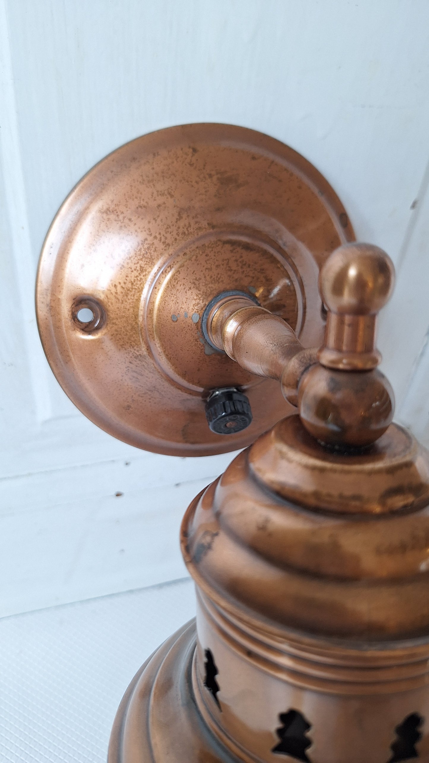 Antique Nautical Copper Wall Sconce with Ribbed Glass, Vintage Copper Marine Light with Lens Glass 062404