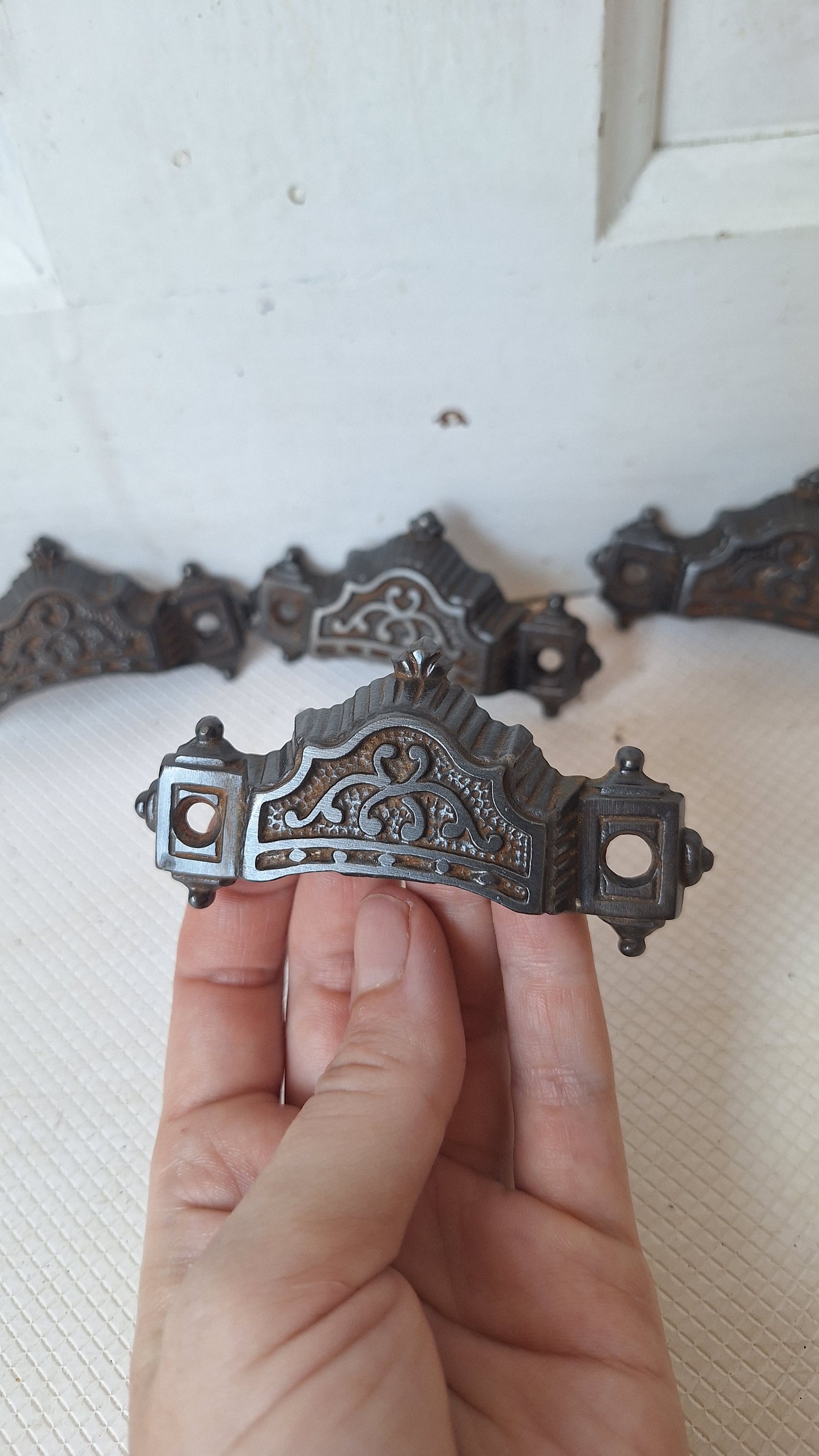 Cast Iron Antique Drawer Pull Set of Four, Cast Iron Handle Antique Victorian Hardware 070509