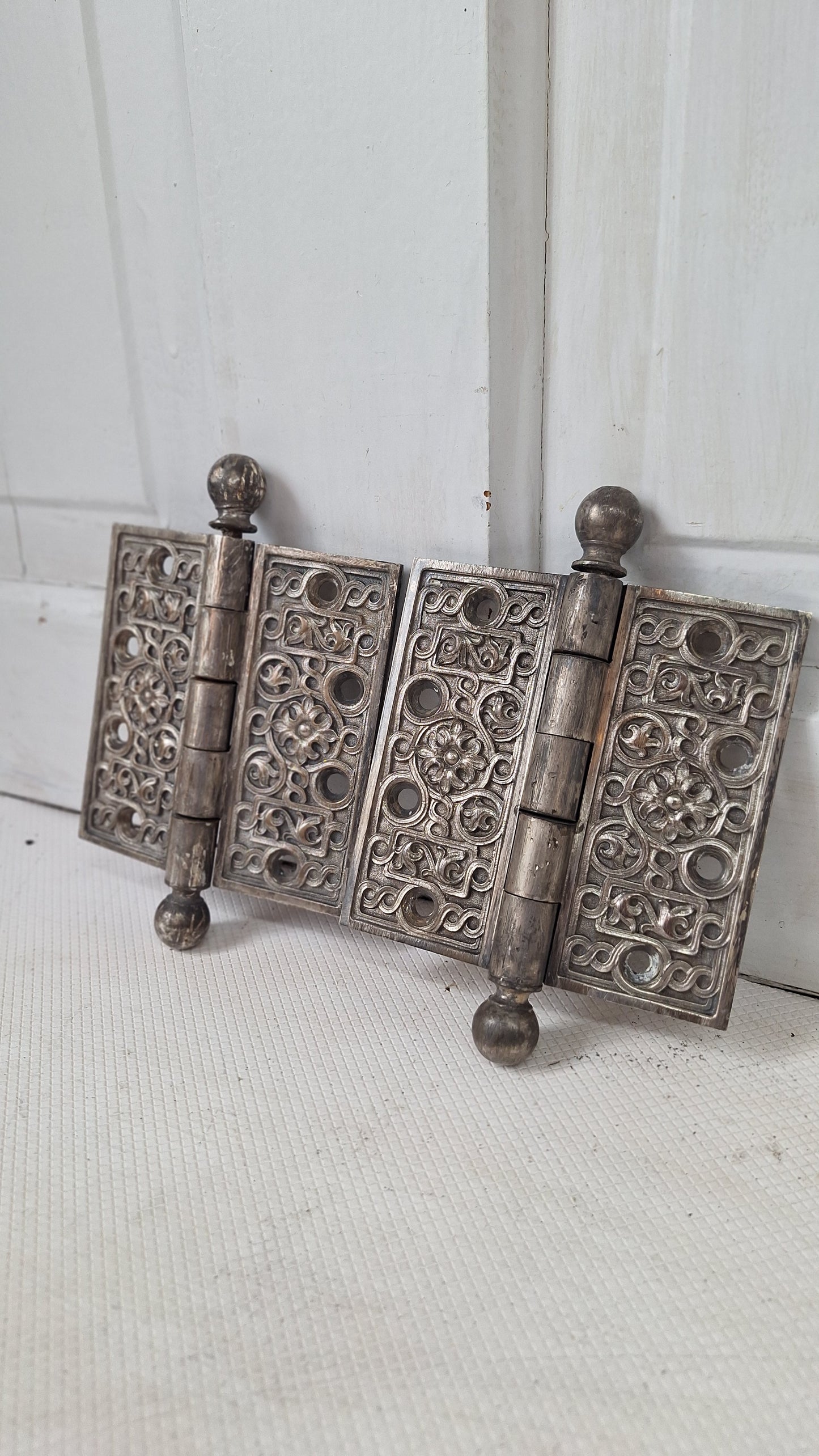 Pair of Yale Ornate Design Door Hinges, Nickel Plated Antique Door Hinges Set, Victorian Era Door Hardware 072002