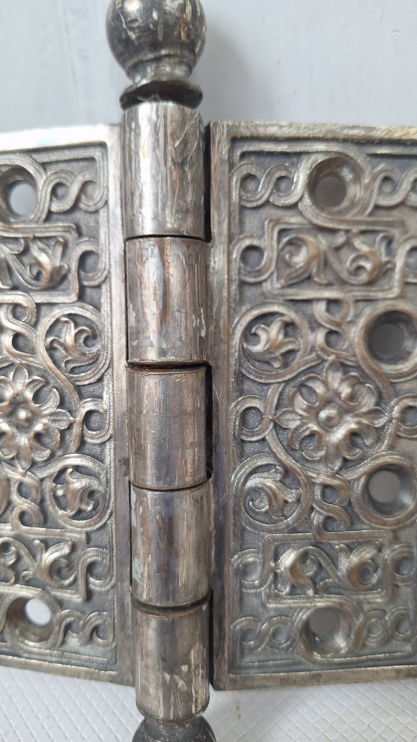 Pair of Yale Ornate Design Door Hinges, Nickel Plated Antique Door Hinges Set, Victorian Era Door Hardware 072002