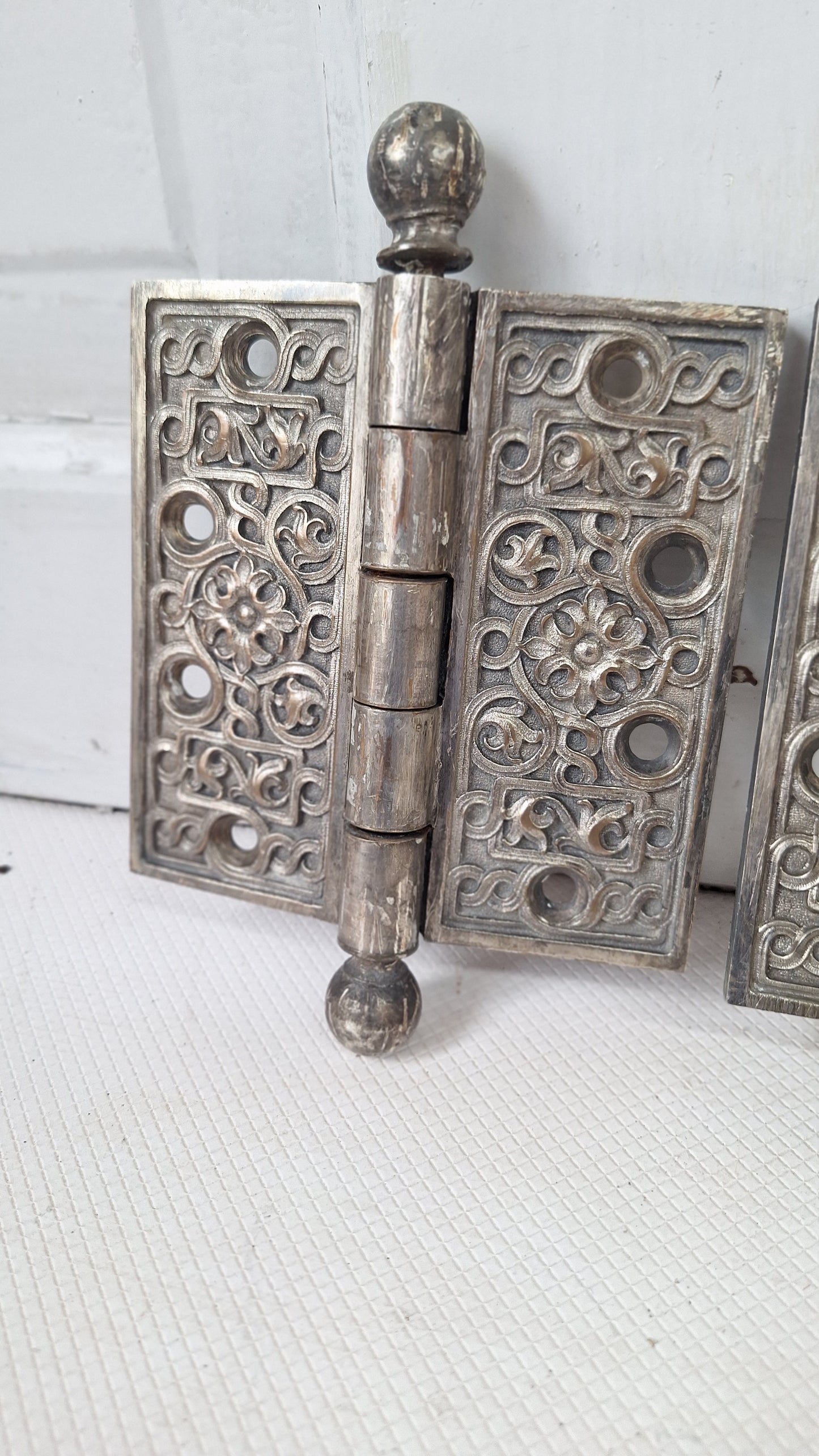 Pair of Yale Ornate Design Door Hinges, Nickel Plated Antique Door Hinges Set, Victorian Era Door Hardware 072002