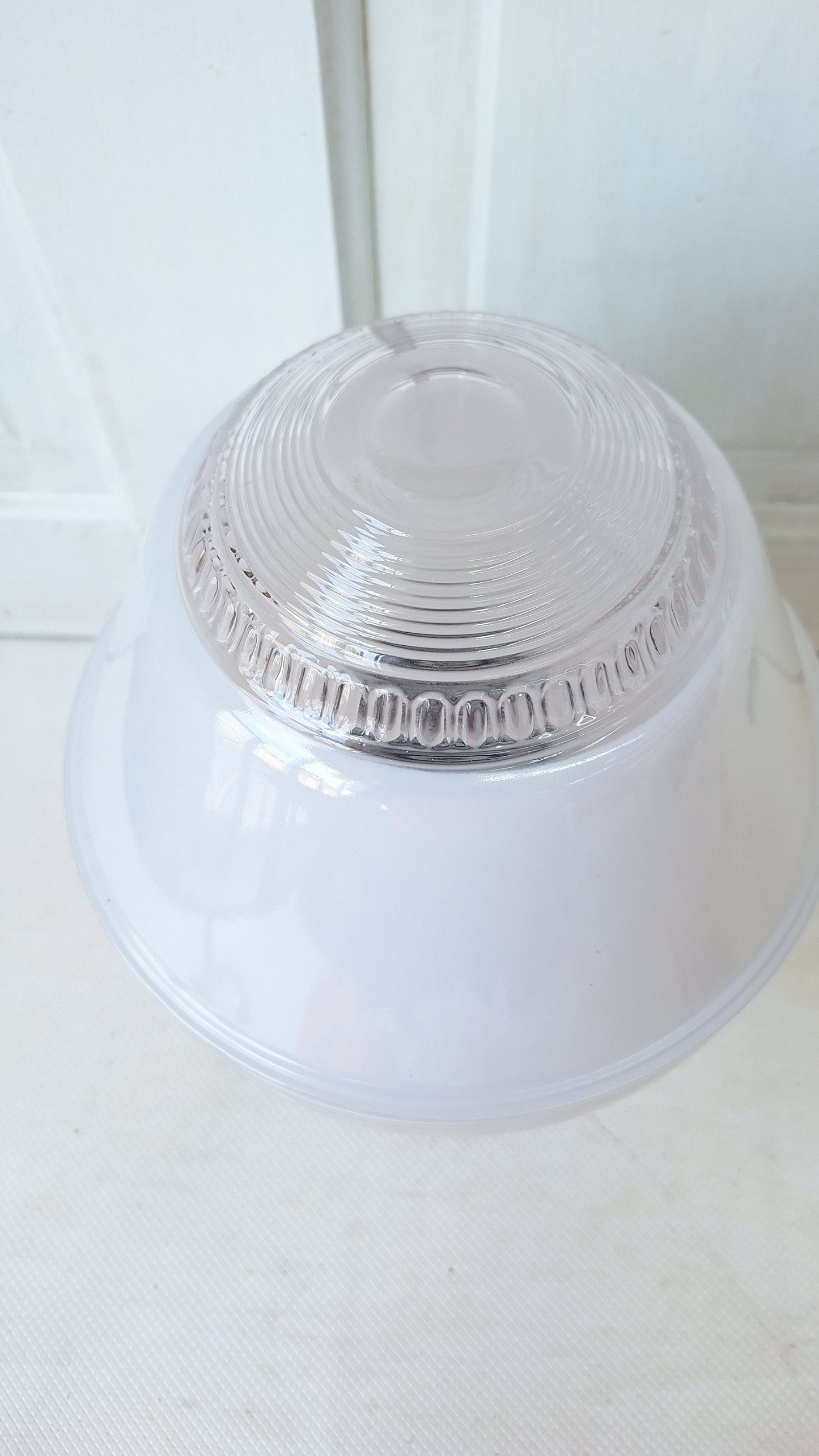 Vintage Flush Mount Antique White Glass Globe Light, Vintage Milk Glass Globe Light Fixture, Vintage Large Glass Globe Ceiling Light 072402