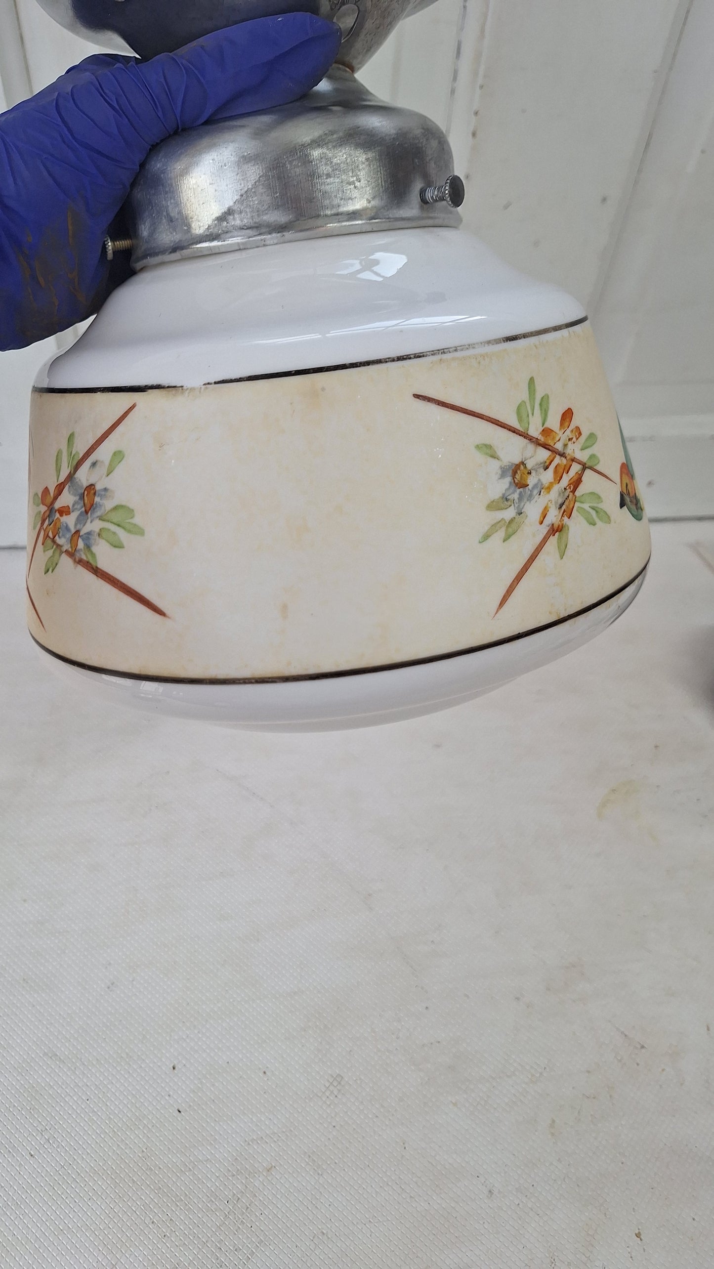 Vintage Painted Bird Pendant Light, Brass Bird Design Hanging Light, Bird and Flower Design Light 072701