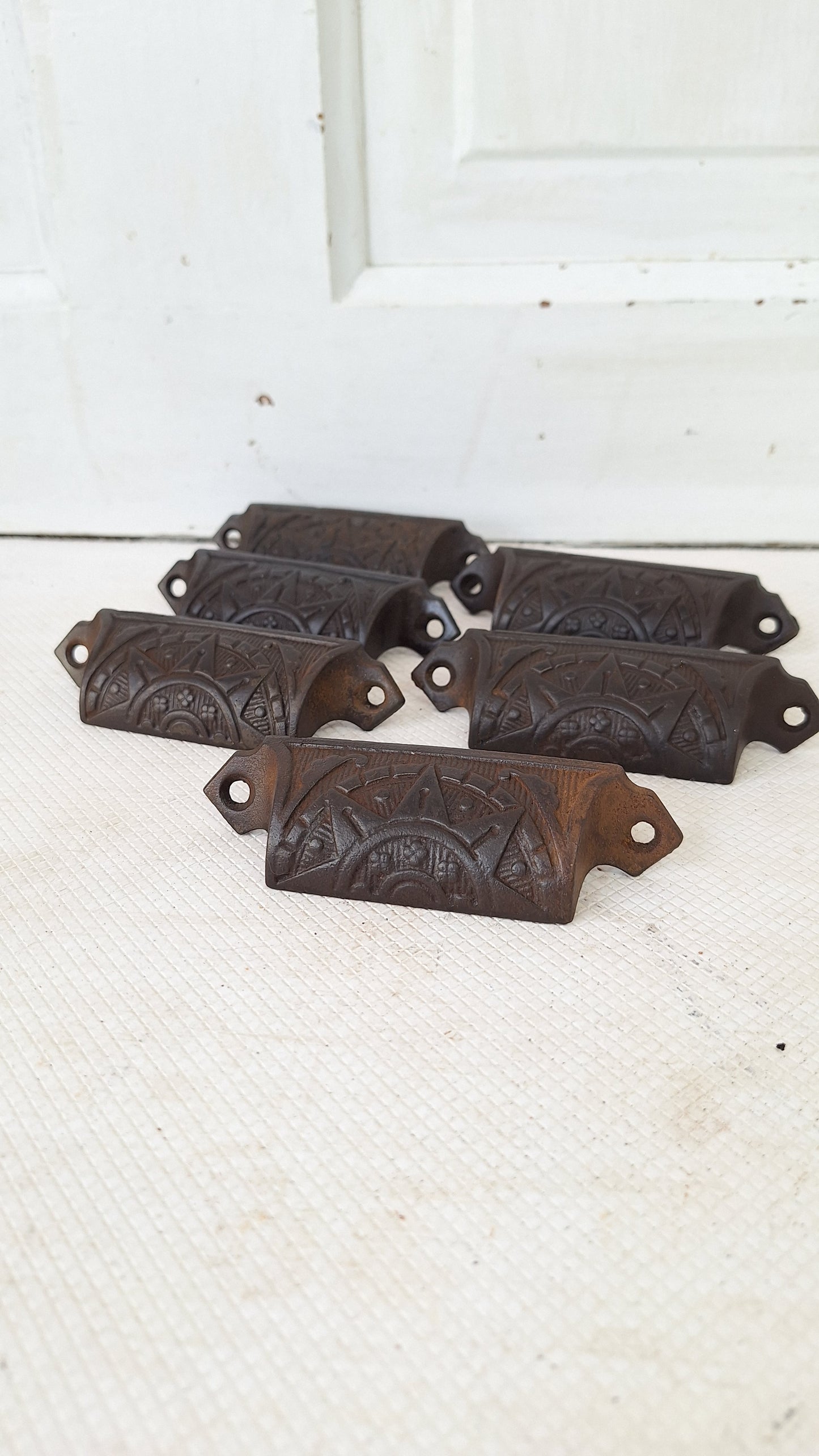 Six Sunburst Pattern Victorian Cast Iron Bin Pulls, Antique Drawer Handle, Apothecary Pulls 073102