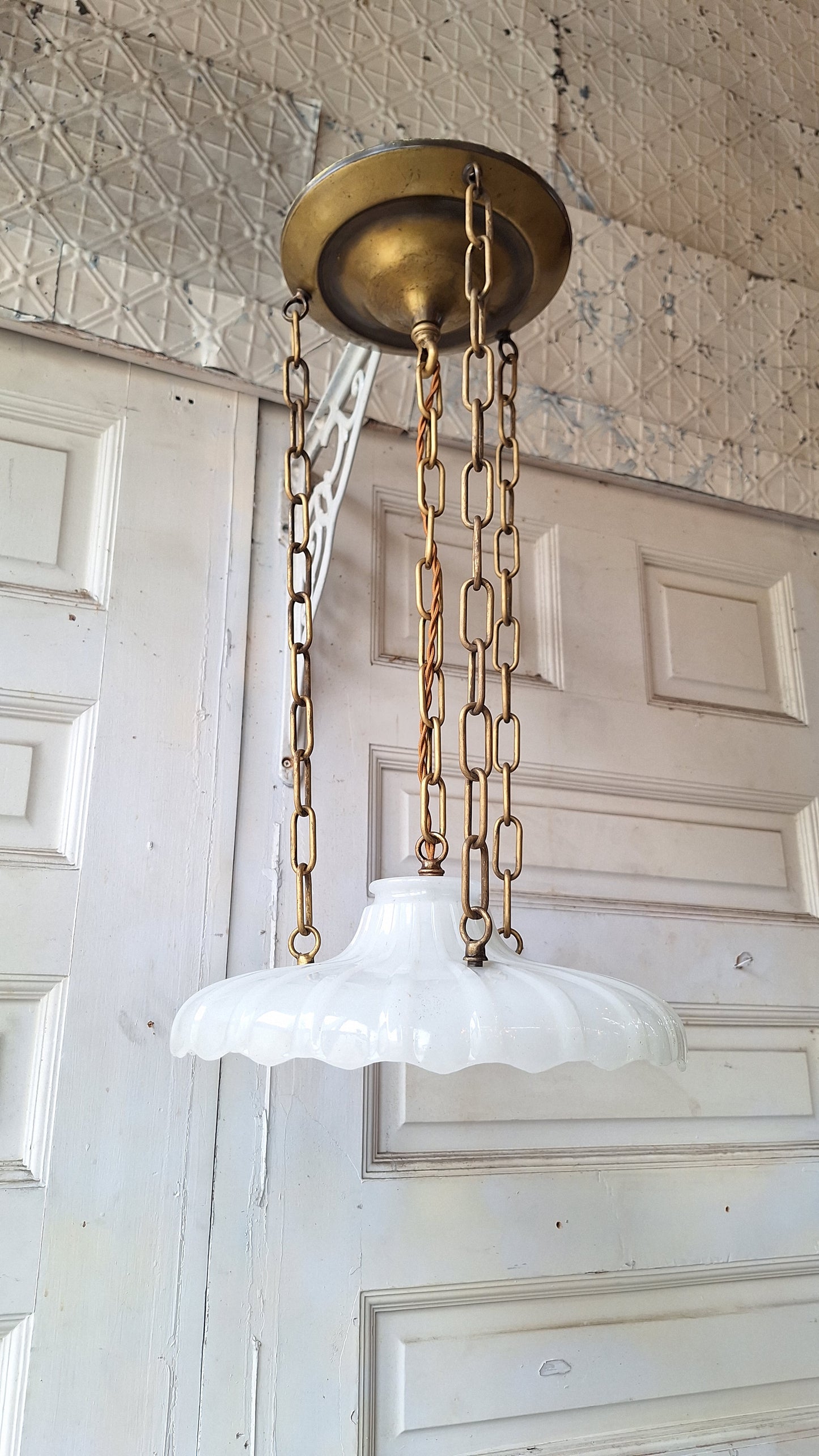 Scalloped Clam Broth Pendant Chain Light, Fluted Glass Shade, Light Vintage Pendant Fluted Shade Light, Antique Bronze Copper Fixture 073103