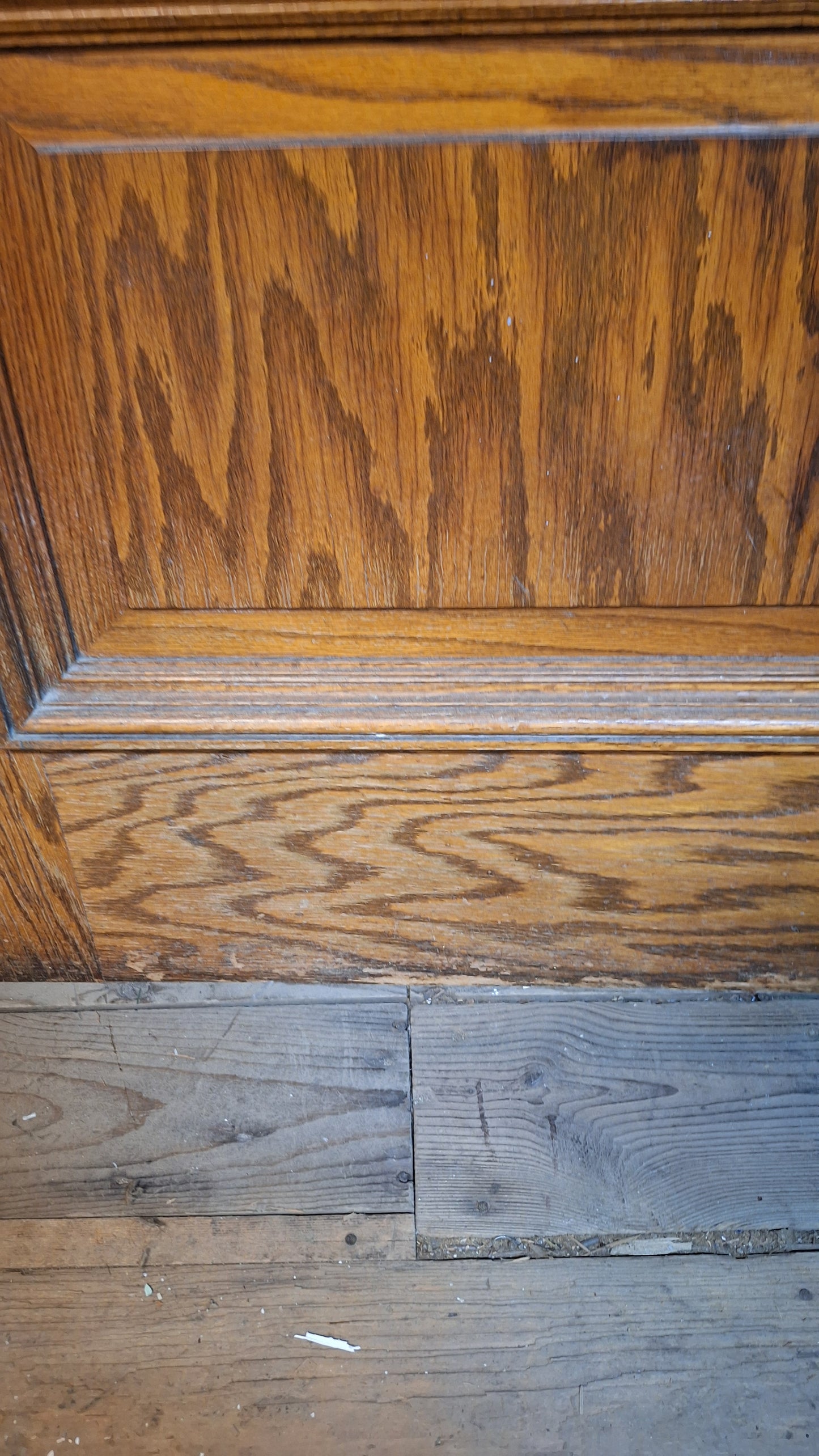 Lavatory 30" Oak Raised Panel Antique Door in Jamb, Interior Antique Passage Door in Frame, Salvaged Wood Door Architecture Salvage 080702