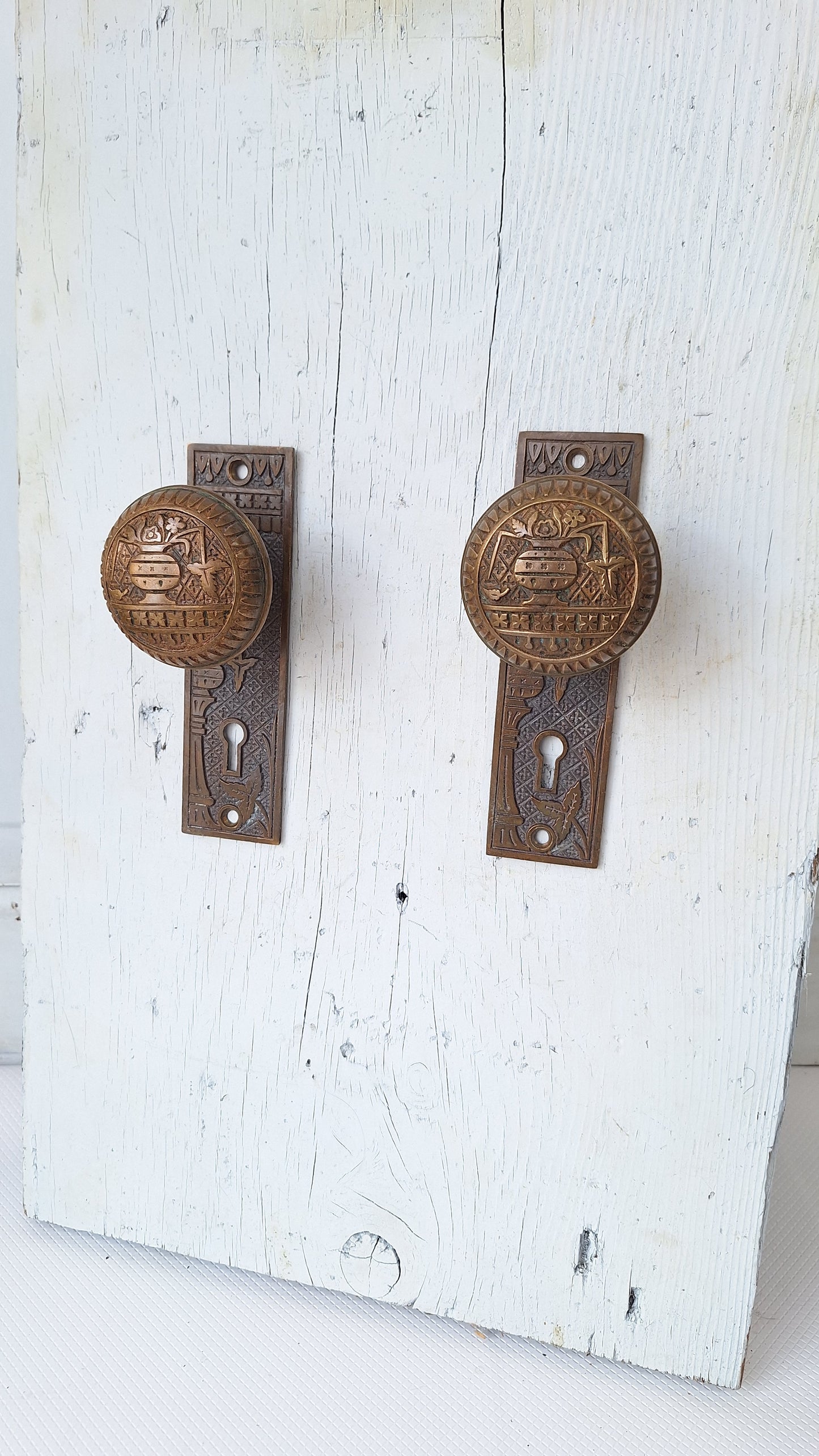 Cast Bronze Broken Leaf Design Eastlake Door Hardware, Doorknob Backplates and Knobs, Ornate Escutcheon, Eastlake Bronze Plates 080711