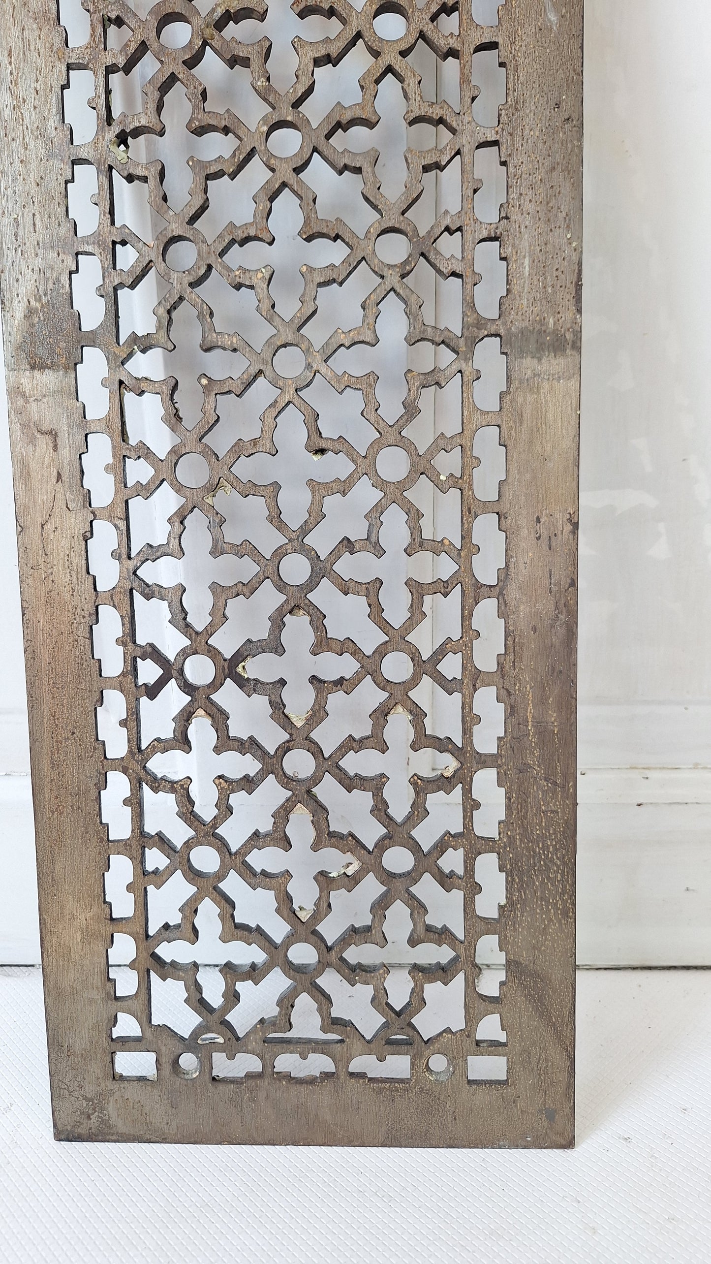 8 x 20 Antique Narrow Cast Iron Vent Cover with Ornate Design, Victorian Era Floor Vent Grate