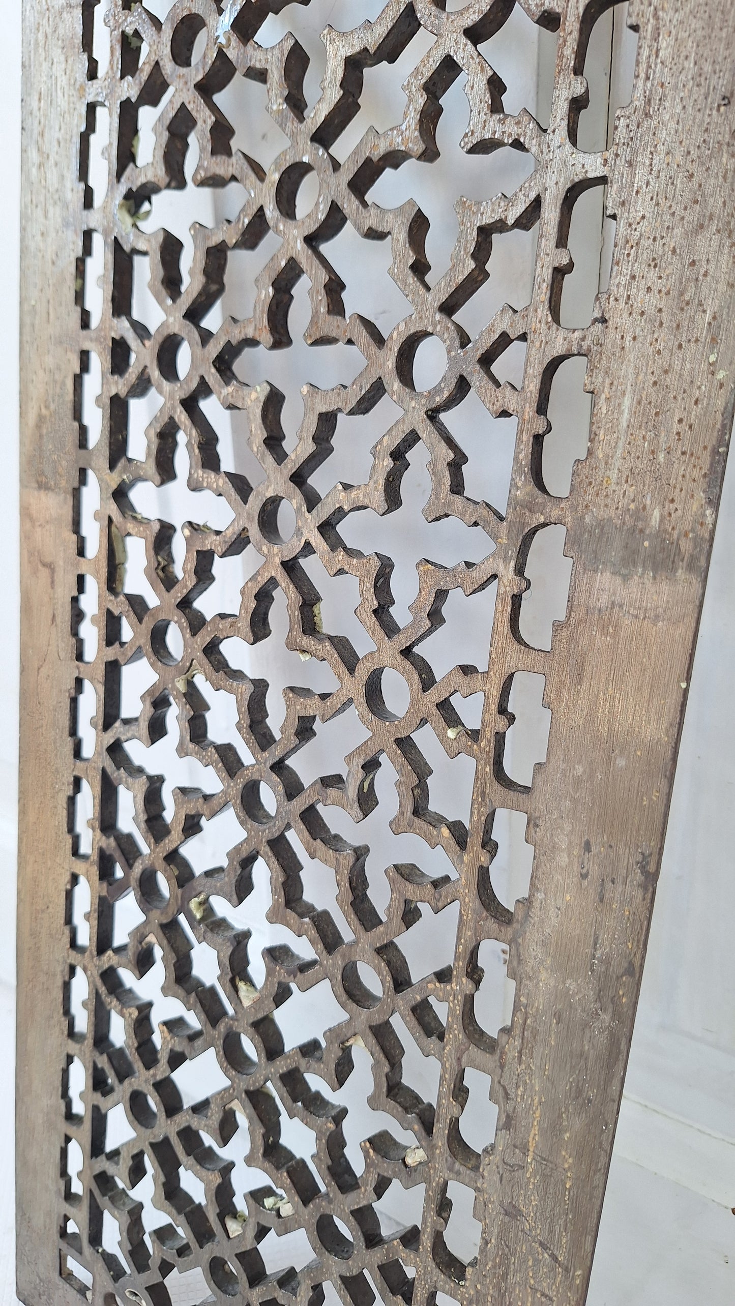 8 x 20 Antique Narrow Cast Iron Vent Cover with Ornate Design, Victorian Era Floor Vent Grate